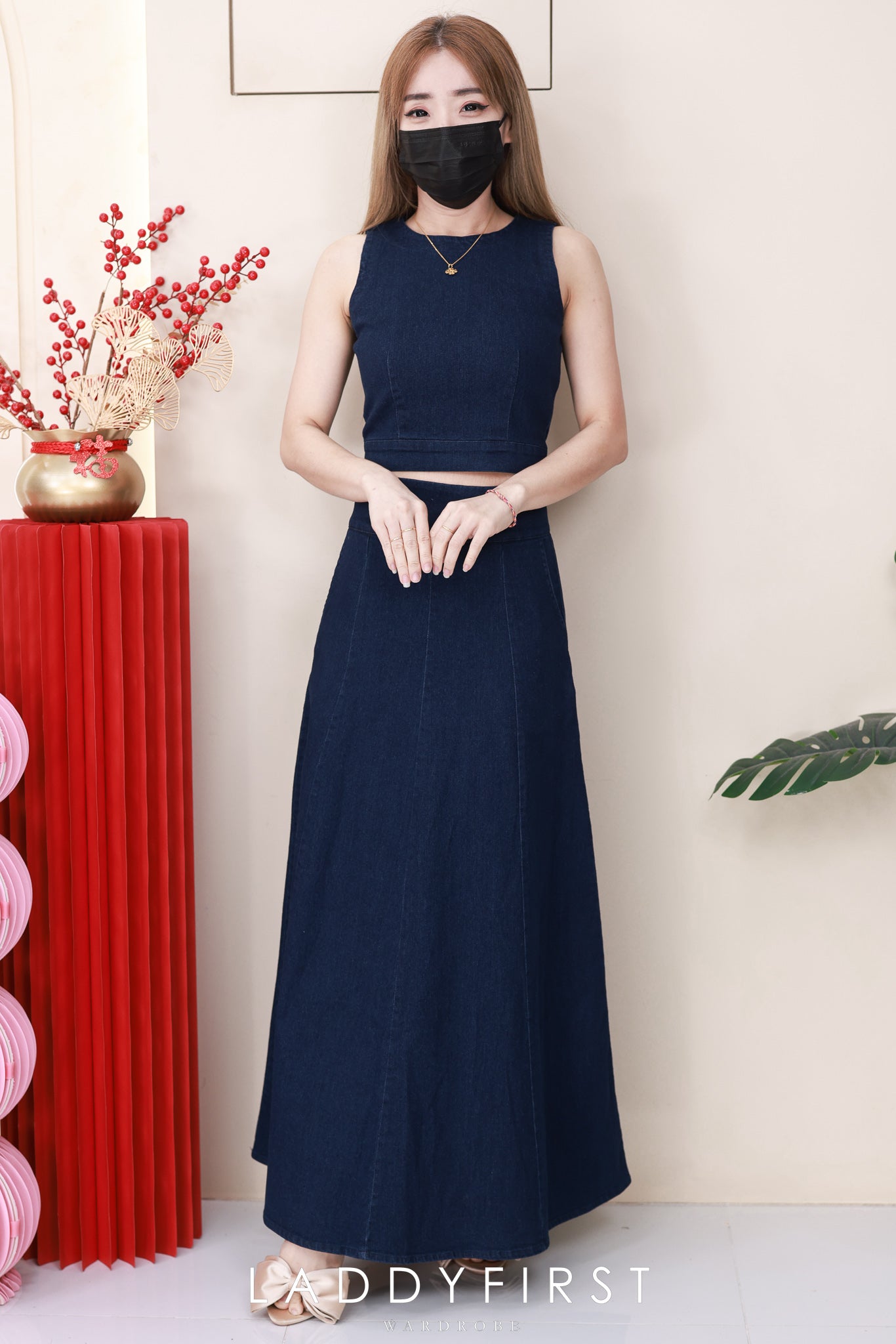 【SS7062-1】⚡补货预订款⚡高品质两件式韩系极简简约牛仔套装 无袖短版牛仔上衣➕牛仔高腰九分长裙，有口袋 ❤️❤️