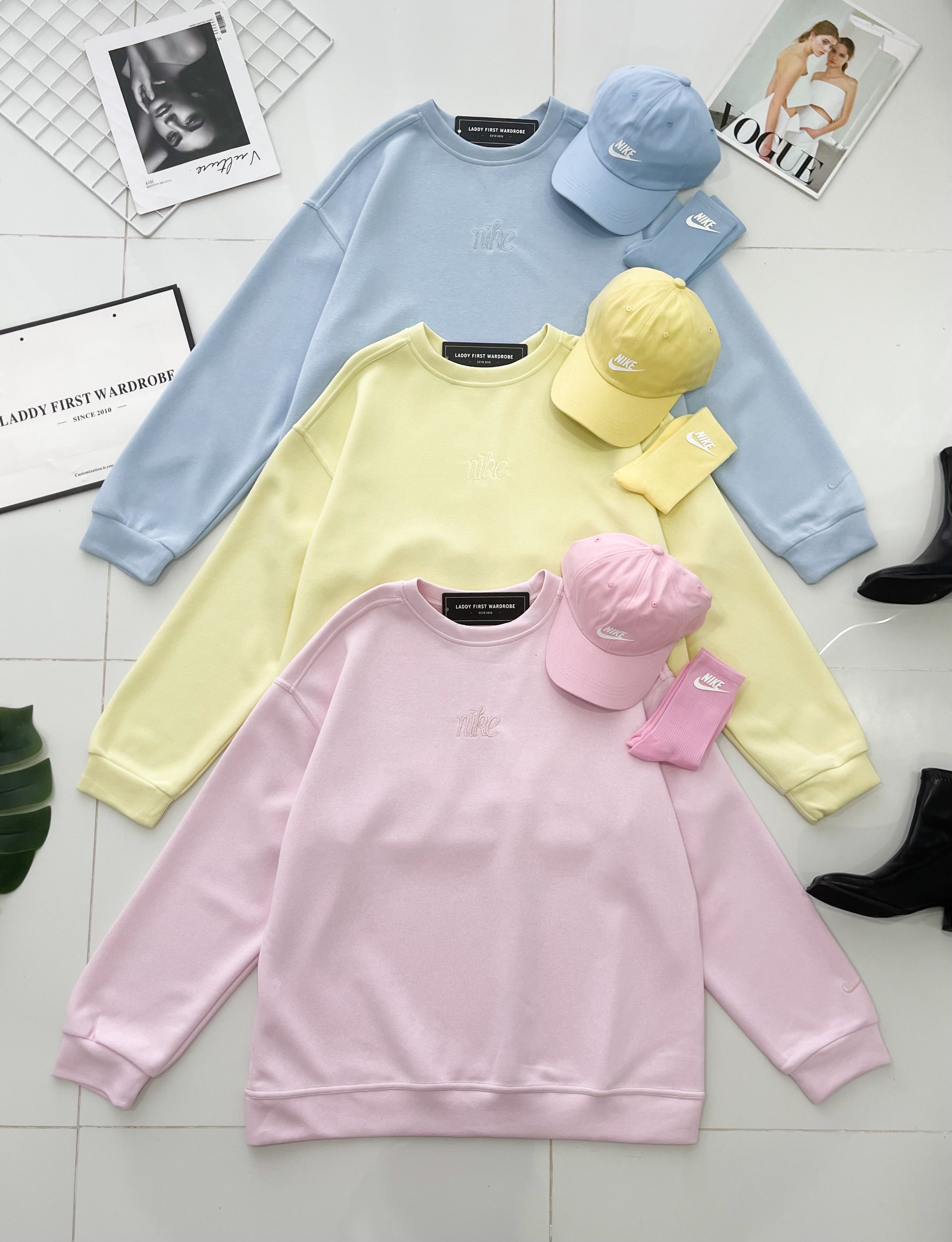 【O80220-1】⚡补货预订款⚡高品质三件套男女同款厚实卫衣棉Oversized 潮流时尚长袖上衣 ❤️❤️ 上衣👕➕帽子🧢➕袜子🧦