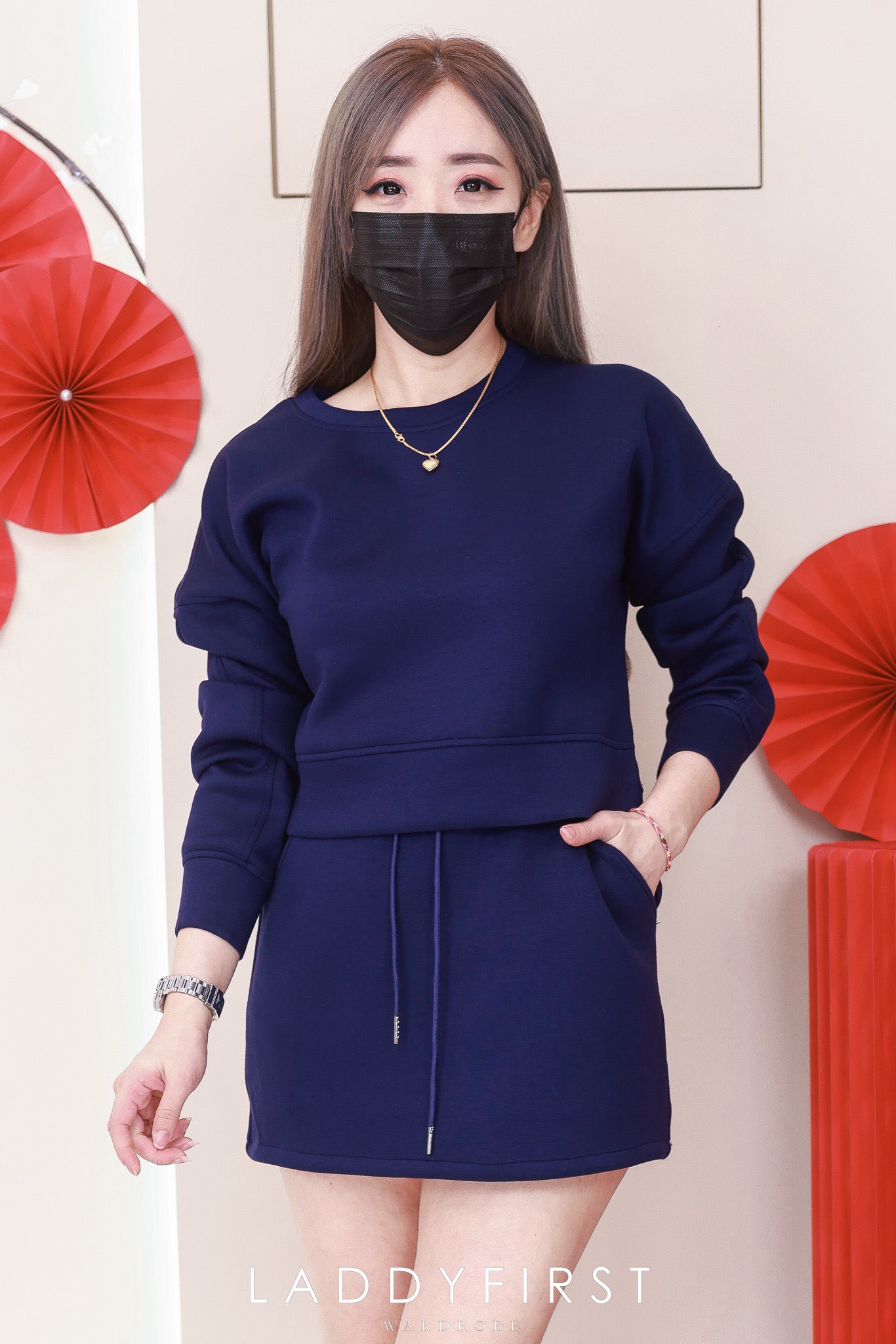 【SS1678】LFW独家爆款高品质两件式冰凉空气棉韩版休闲时尚套装 圆领宽松长袖上衣➕松紧腰弹力A字高腰百搭裙子，内层有里布短裤，有口袋 ❤️❤️