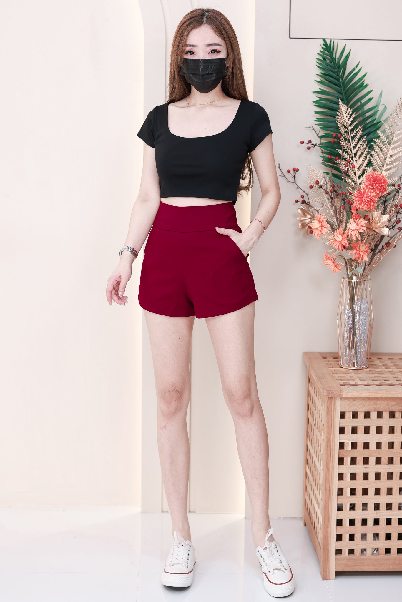 【S6644】【网站福利款✨】独家爆款【万能妹妹】高品质万能西装高腰休闲简约百搭短裤，后中隐形拉链，有口袋，内层加里布 #百搭必备 🔥🔥 【D-R1-C1】