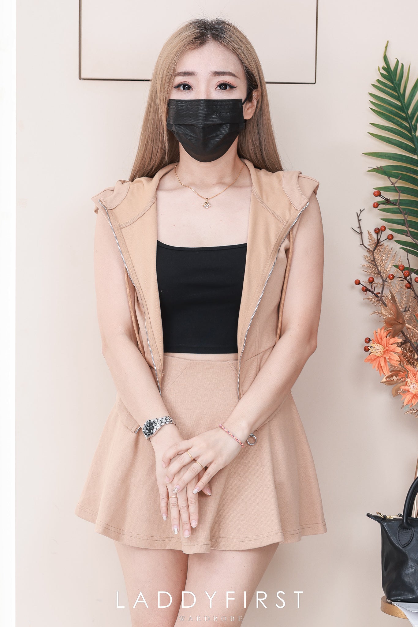 【SS22476】高品质两件式卫衣棉时尚套装 连帽无袖上衣➕前后裙子高腰百搭裤裙 ❤️❤️