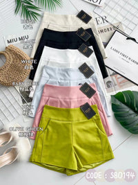 【S80194】🧧 宠粉福利回馈 🧧 【LFW独家爆款】万能西装高腰休闲百搭短裤，有口袋 后中拉链，内层加里布【B-R2-C2】