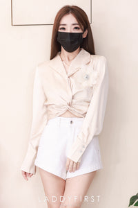 【T25143】高品质V翻领抓交叉设计缎面长袖气质时装上衣 ❤❤【A-R1-C5】