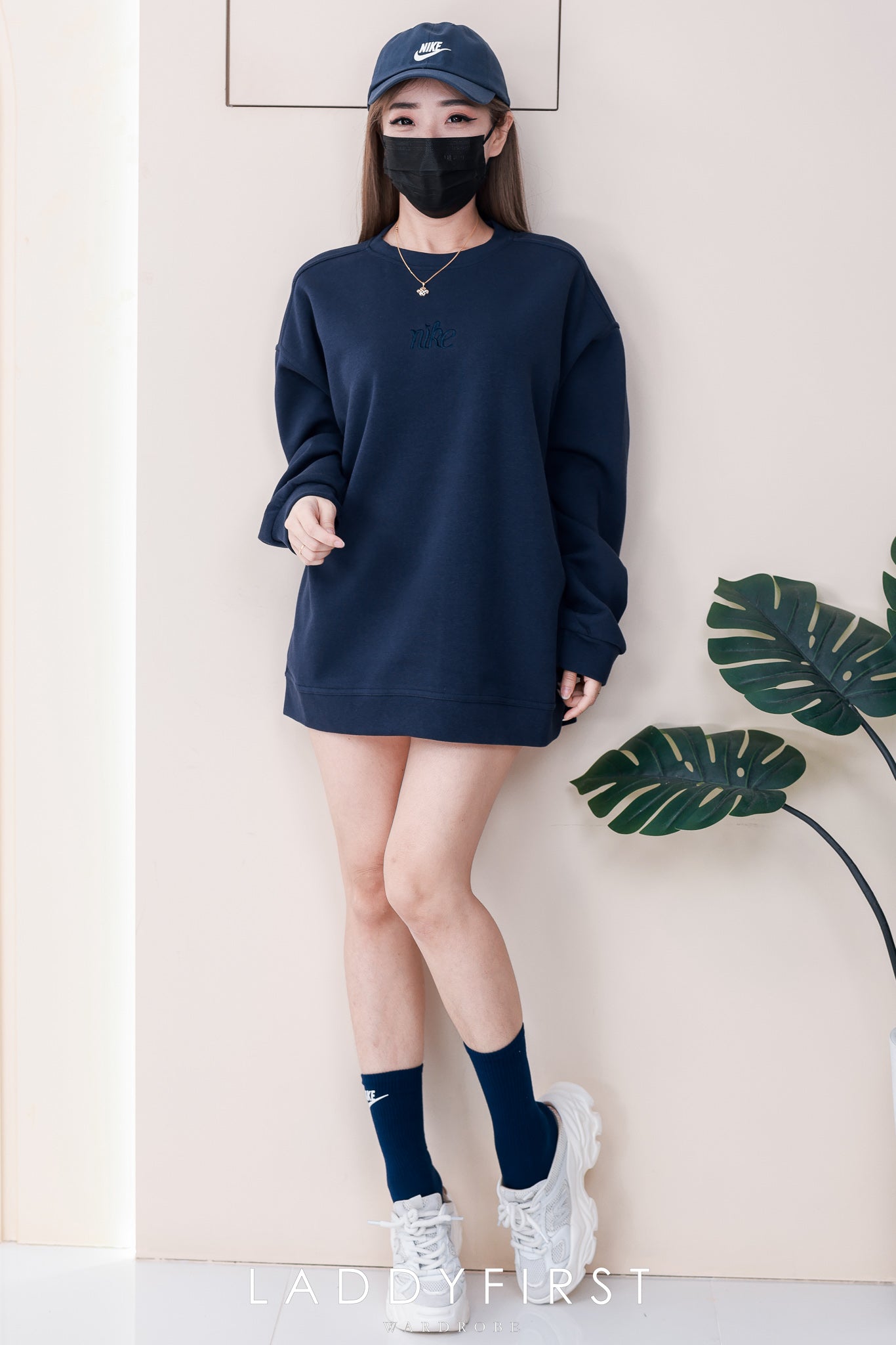 【O80220-1】⚡补货预订款⚡高品质三件套男女同款厚实卫衣棉Oversized 潮流时尚长袖上衣 ❤️❤️ 上衣👕➕帽子🧢➕袜子🧦