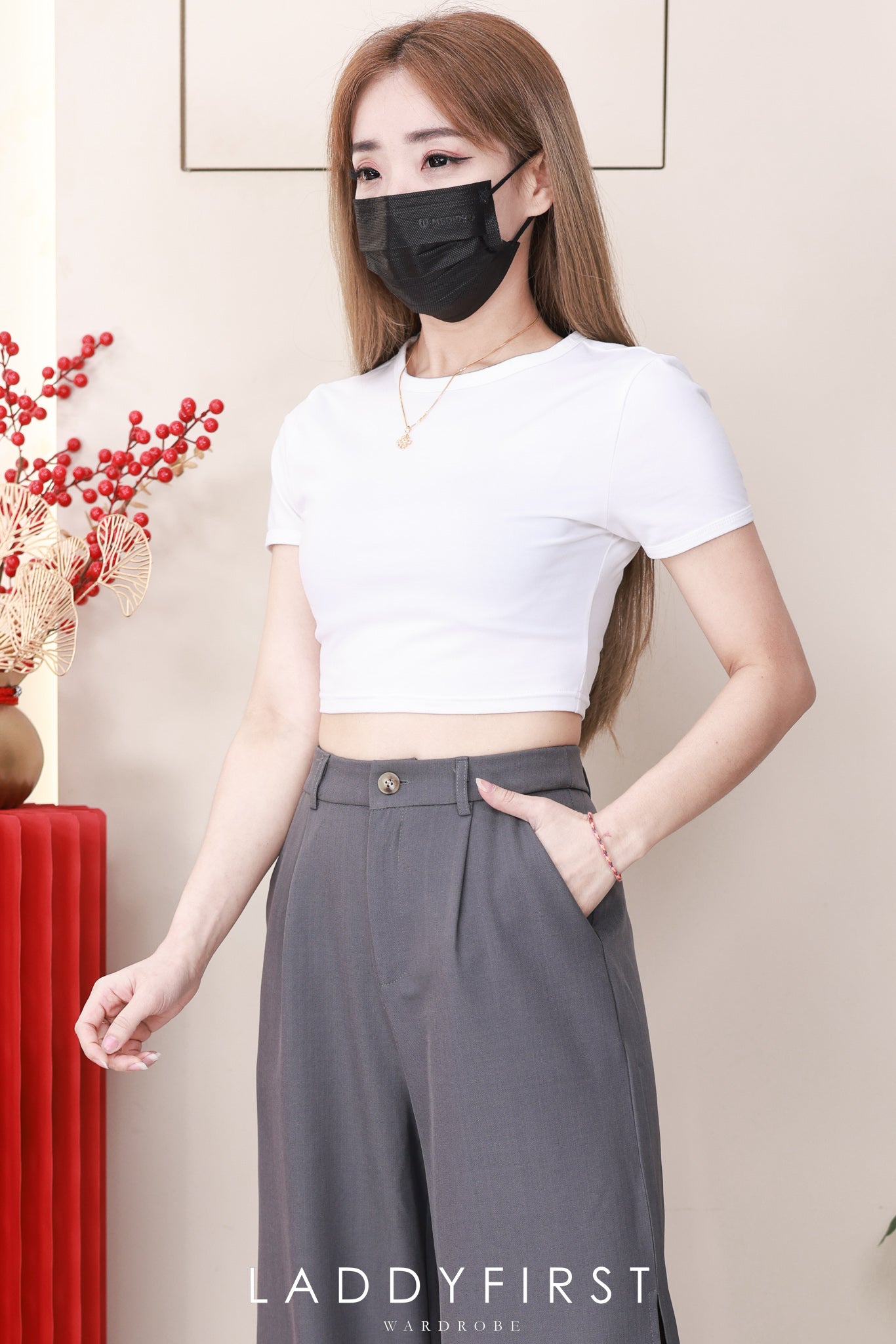 【L6218 / 16996】高品质复古西装两侧开叉设计阔脚高腰百搭长裤，有口袋 ❤️❤️