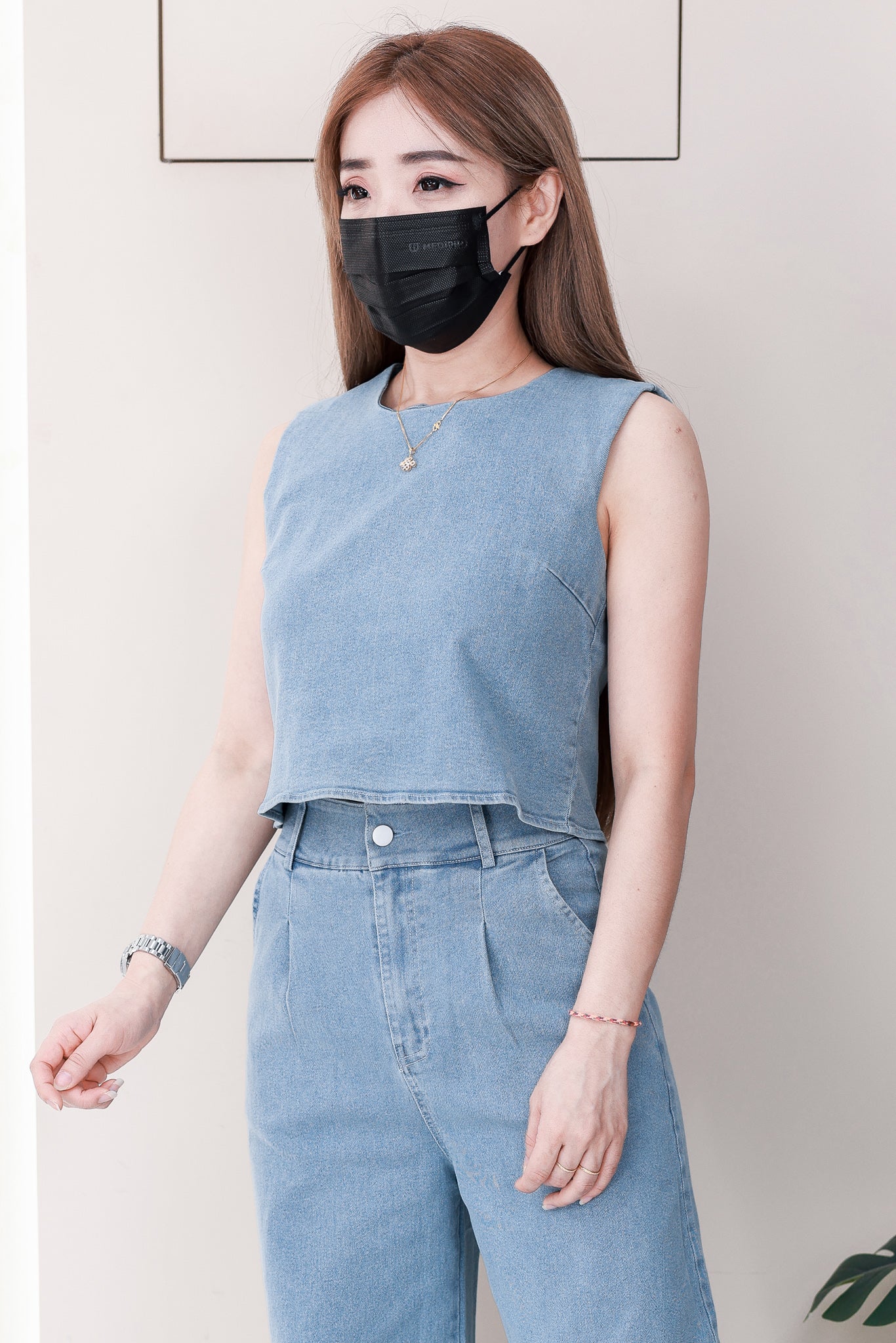 【SS2631】高品质两件式御姐风气质简约牛仔套装 宽松牛仔无袖上衣➕阔脚牛仔高腰百搭短裤，有口袋 ❤️❤️