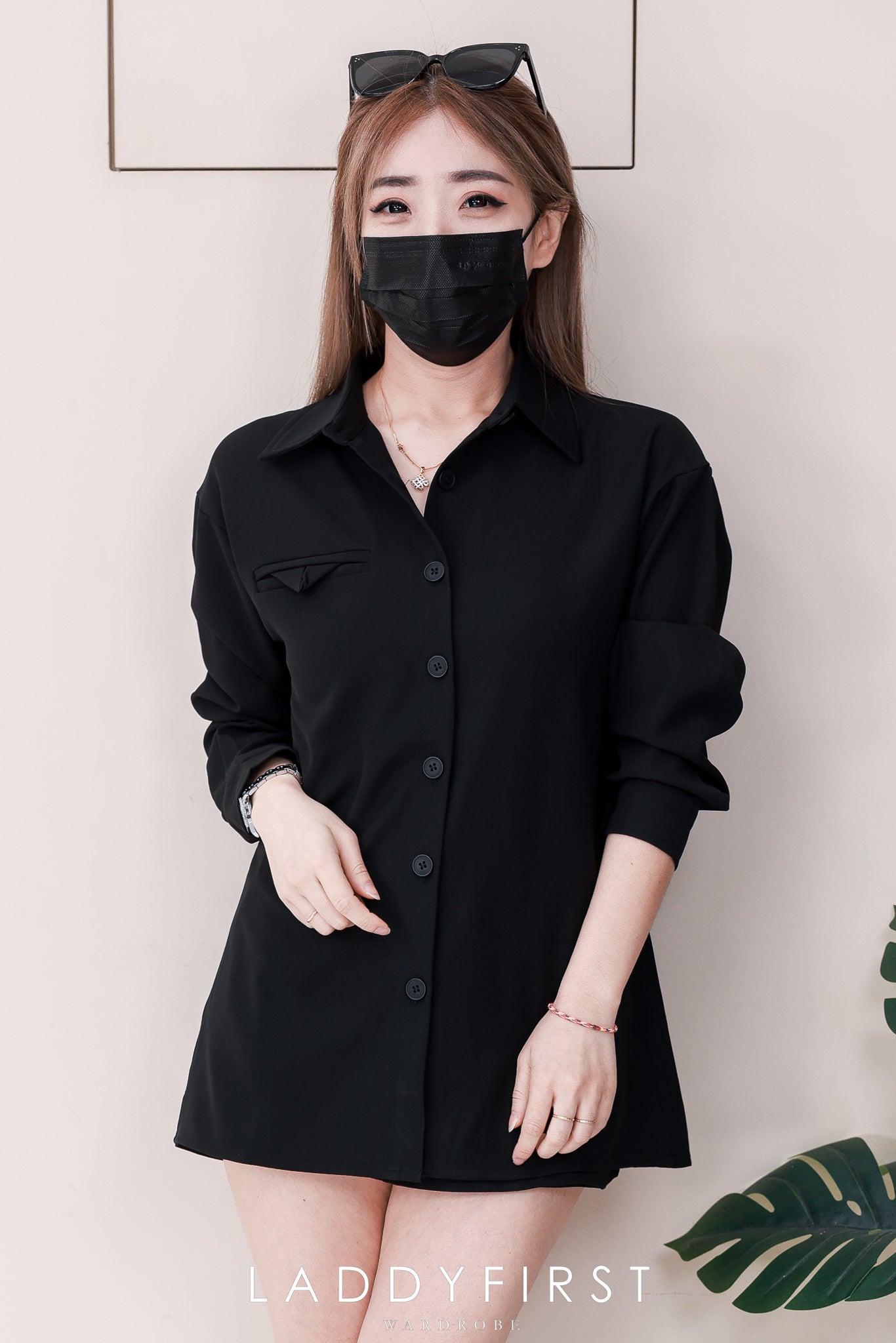 【SS2433】高品质两件式欧美高级感气质时装西装套装 翻领长版长袖外套➕前后裙内层有短裤高腰百搭裤裙，有口袋❤️❤️