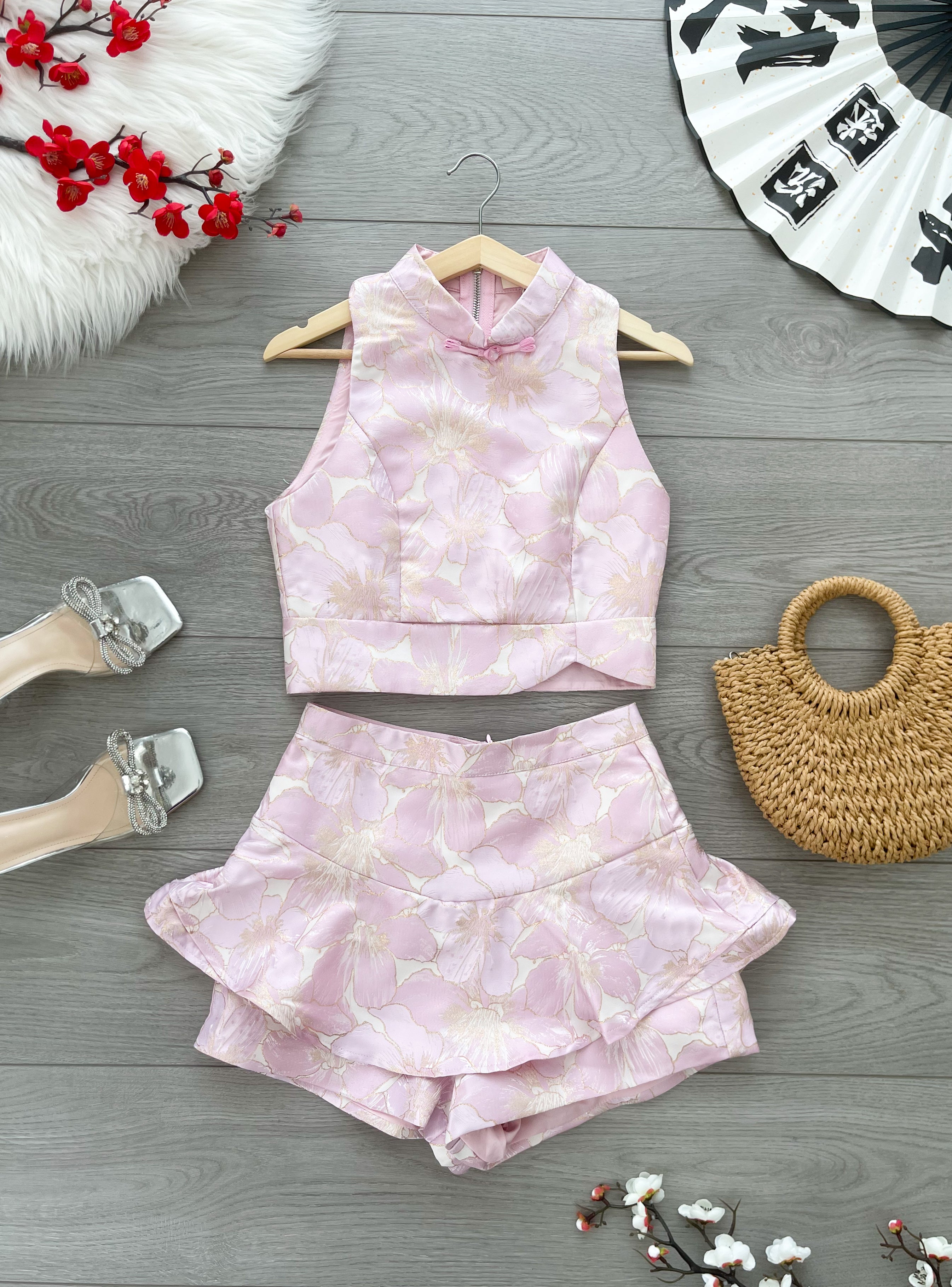 【SS81191】高品质两件式新中式提花旗袍套装 无袖提花旗袍上衣➕荷叶边提花高腰裤裙 ❤️❤️