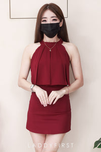 【SS3527】【LFW独家小圆饼】高品质两件式法式西装时尚百搭套装 CUT IN露肩压褶雪纺上衣➕A字西装高腰百搭裙子，内层有里布短裤 ❤️❤️