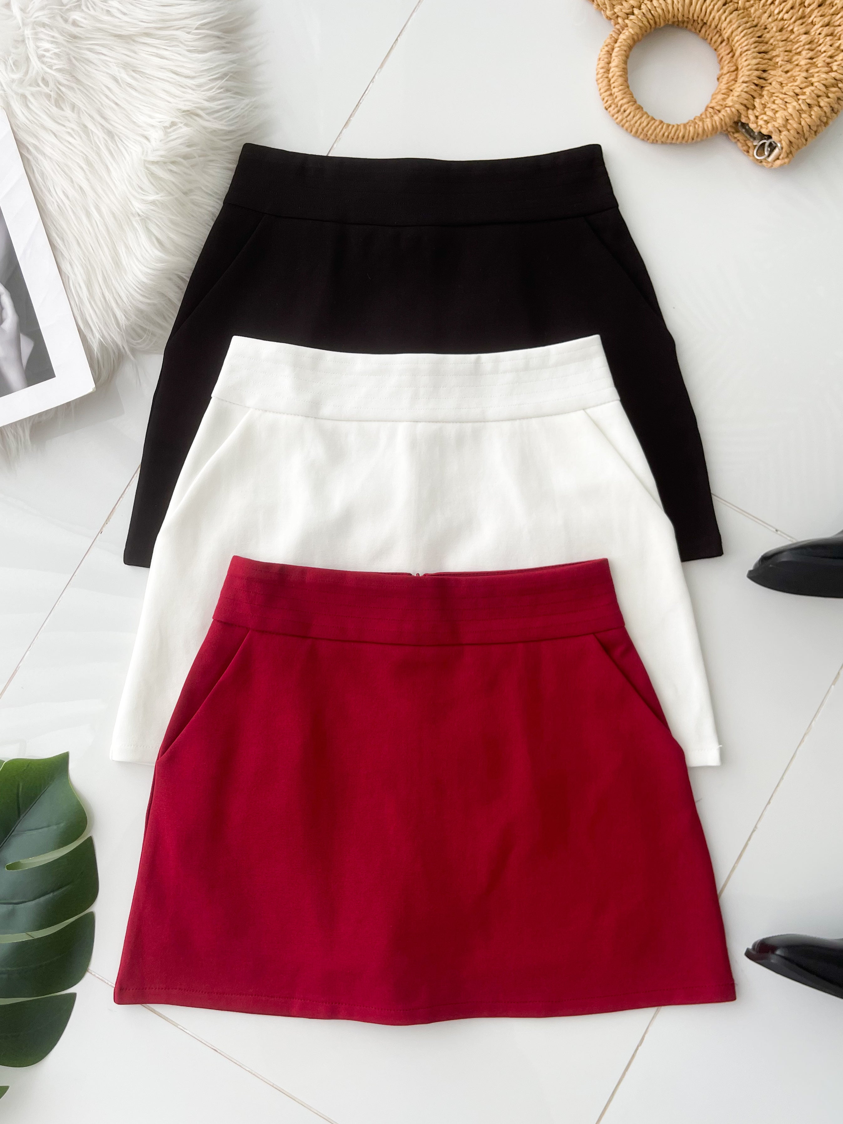 【S50007 / 37611】高品质显腰显瘦简约A字罗马高腰百搭裙子，内层有里布短裤，有口袋 ❤️❤️