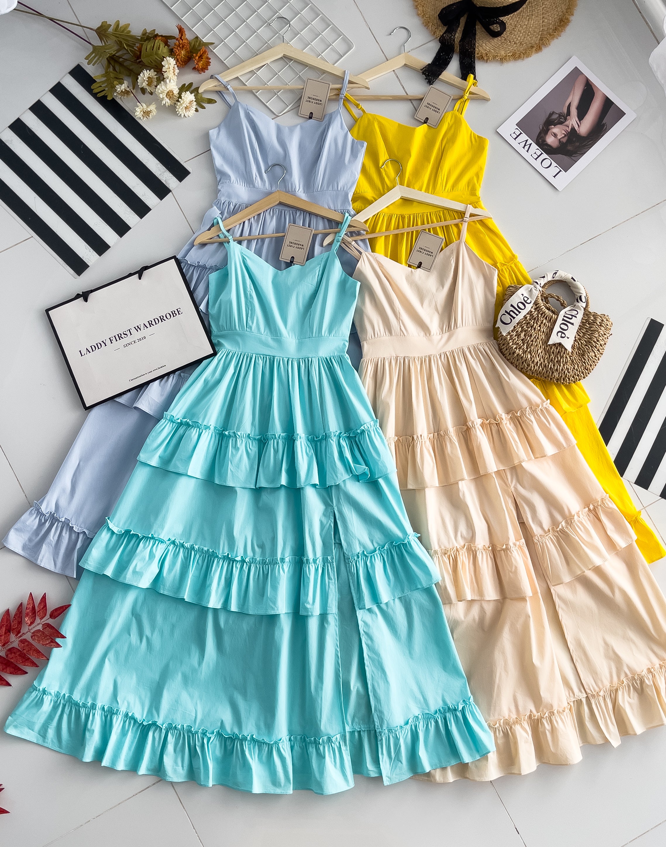 【D38439】【网站福利款✨】独家爆款高品质无袖自调肩带仙气温柔风层次蛋糕连身裙子，侧边开叉设计 ❤️❤️ 【B-R1-C6】