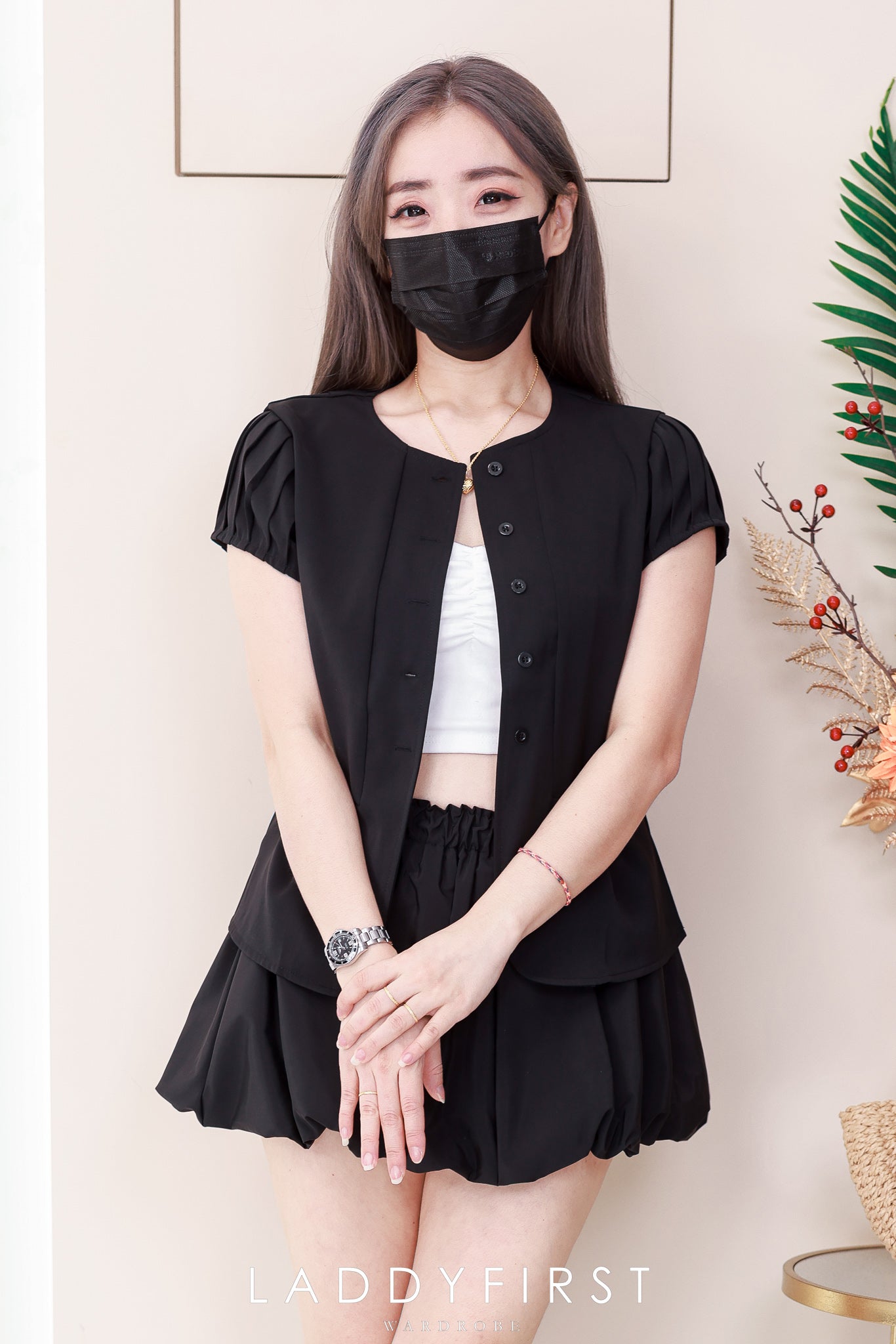 【T98228】袖子压褶设计西装法式时装上衣 ❤️❤️