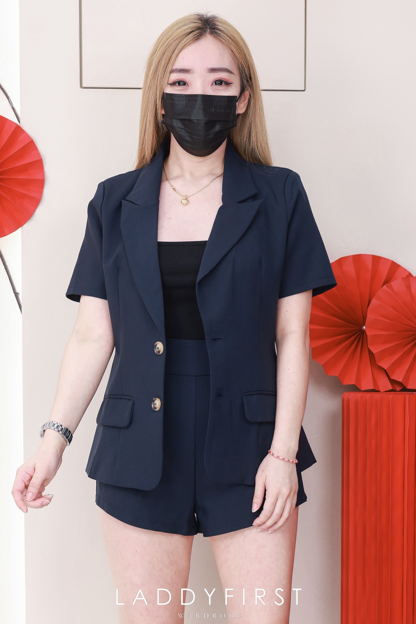 【SS3470】【LFW独家小圆饼】高品质两件式气质西装时装套装 V翻领短袖西装上衣/外套，有口袋➕西装高腰百搭短裤 , 有口袋 ❤❤