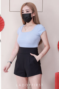 【S68210】LFW独家爆款【万能姐姐】高品质万能系列休闲简约日常百搭款西装高腰短裤，有口袋 #人人必入手 #必备百搭款 #高腰显瘦 ❤️❤️ 【C-R2-C6】