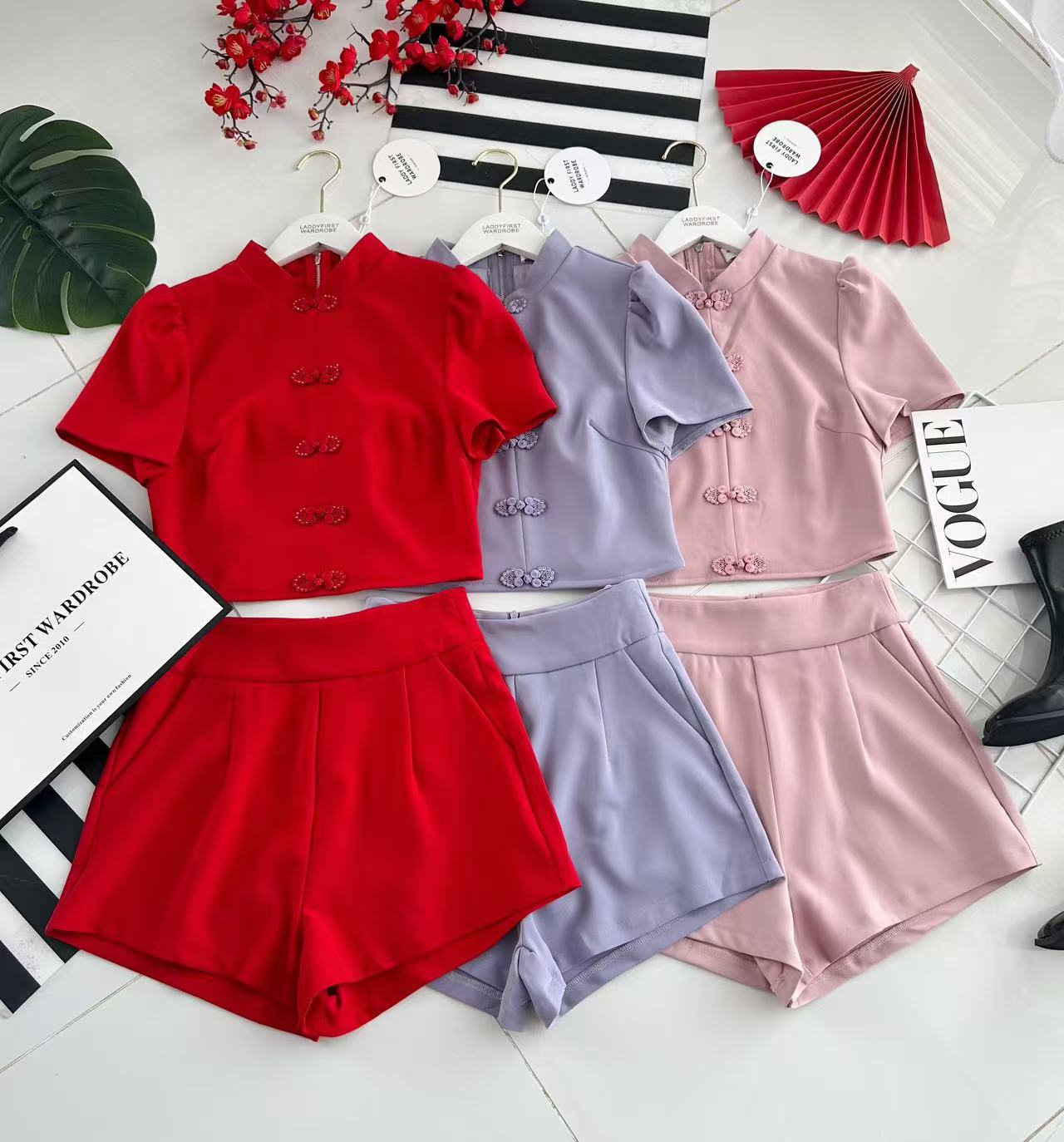 【SS3504】【LFW独家小圆饼】高品质两件式简约时尚西装四面弹唐装旗袍套装 立领盘扣短袖旗袍上衣➕西装高腰百搭短裤，有口袋 ❤️❤️