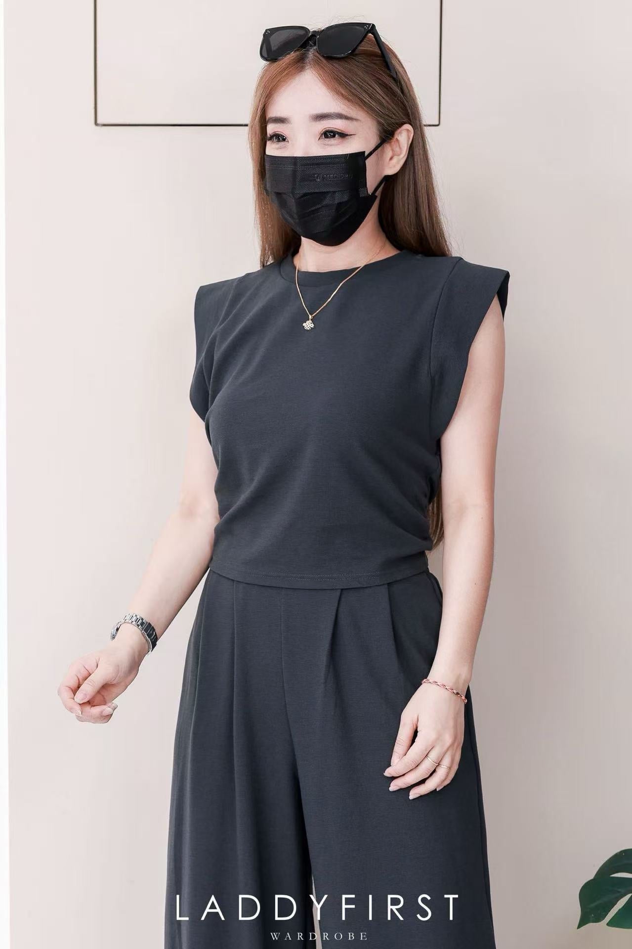【SS8069】高品质韩式清爽气质感简约时尚套装 宽松休闲上衣➕松紧腰弹力阔脚高腰百搭长裤，有口袋❤️❤️