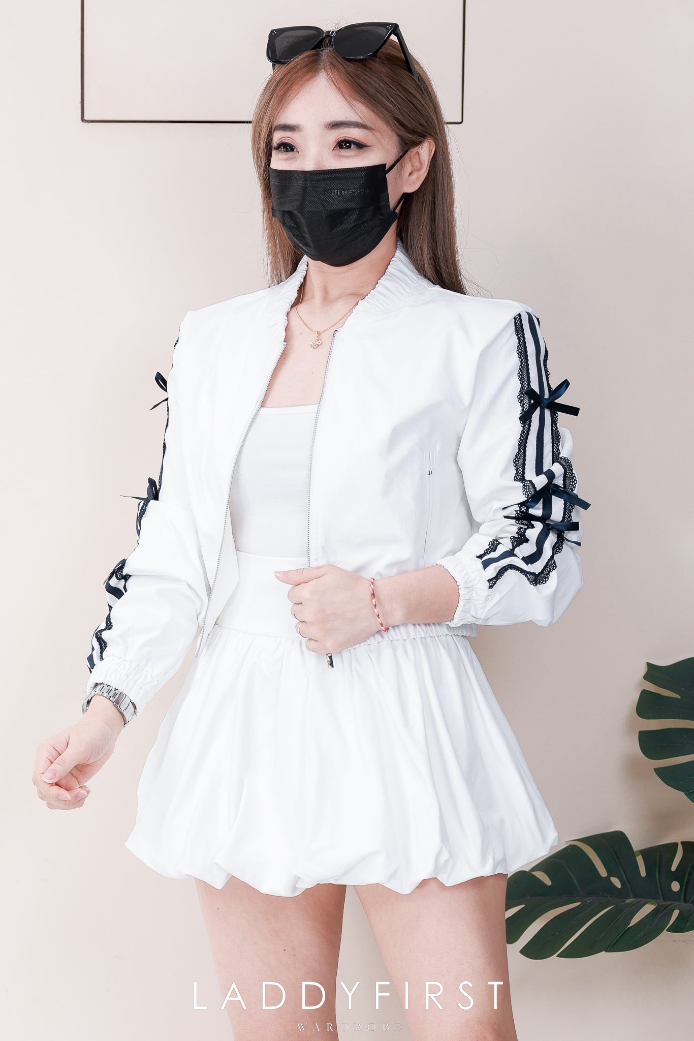 【SS110984】【补厂家现货⚡⚡】高品质两件式拉线设计休闲套装 宽松长袖外套➕ 前后裙内层有里裤高腰百搭花苞裤裙❤️❤️