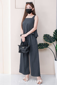 【SS7999】高品质两件式韩版简约时尚套装 宽松无袖上衣➕松紧腰弹力直筒阔脚长裤，有口袋 ❤️❤️【A-R1-C1】