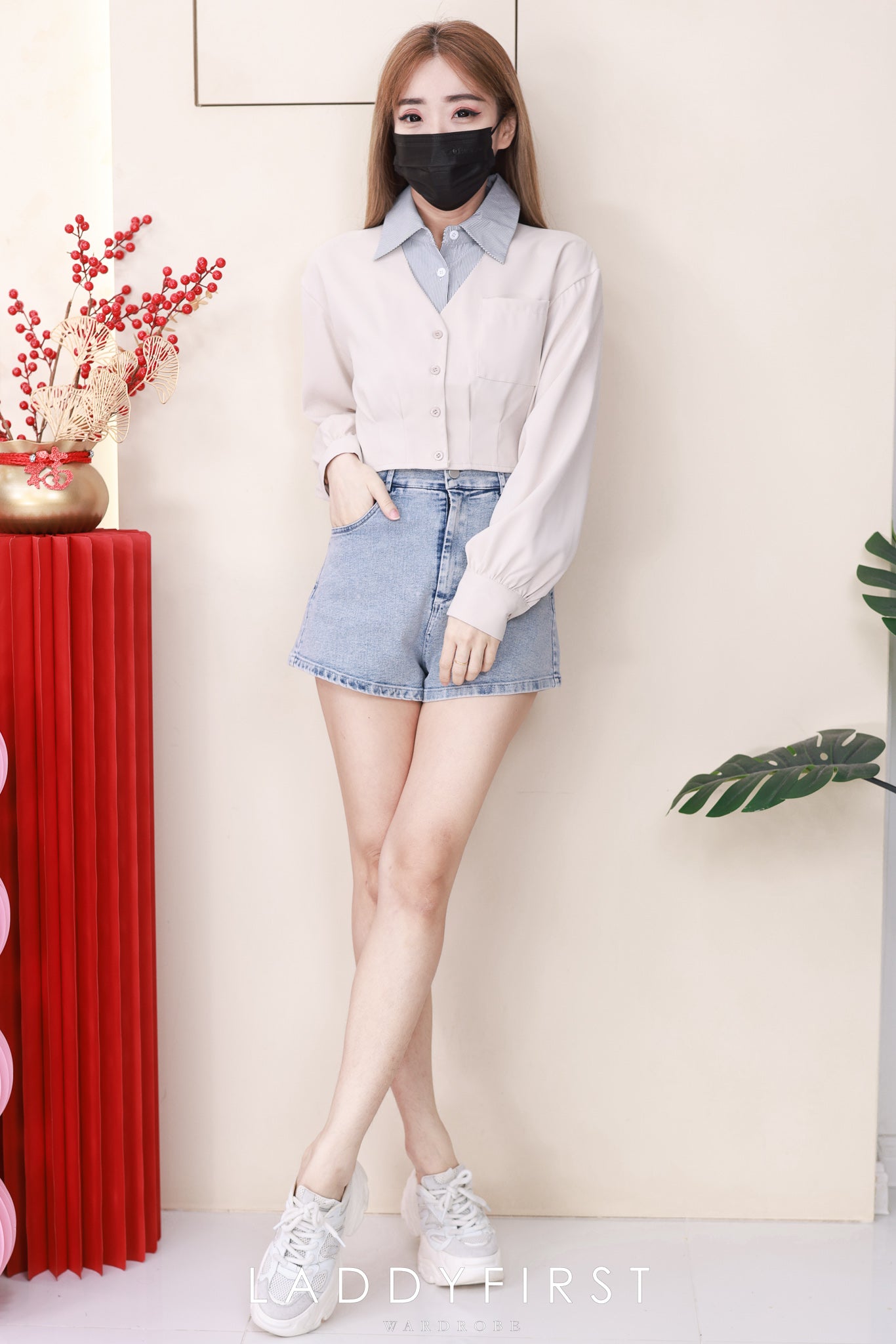 【S5776】高品质COTTON JEANS日常简约款牛仔高腰百搭短裤，有口袋 ❤️❤️