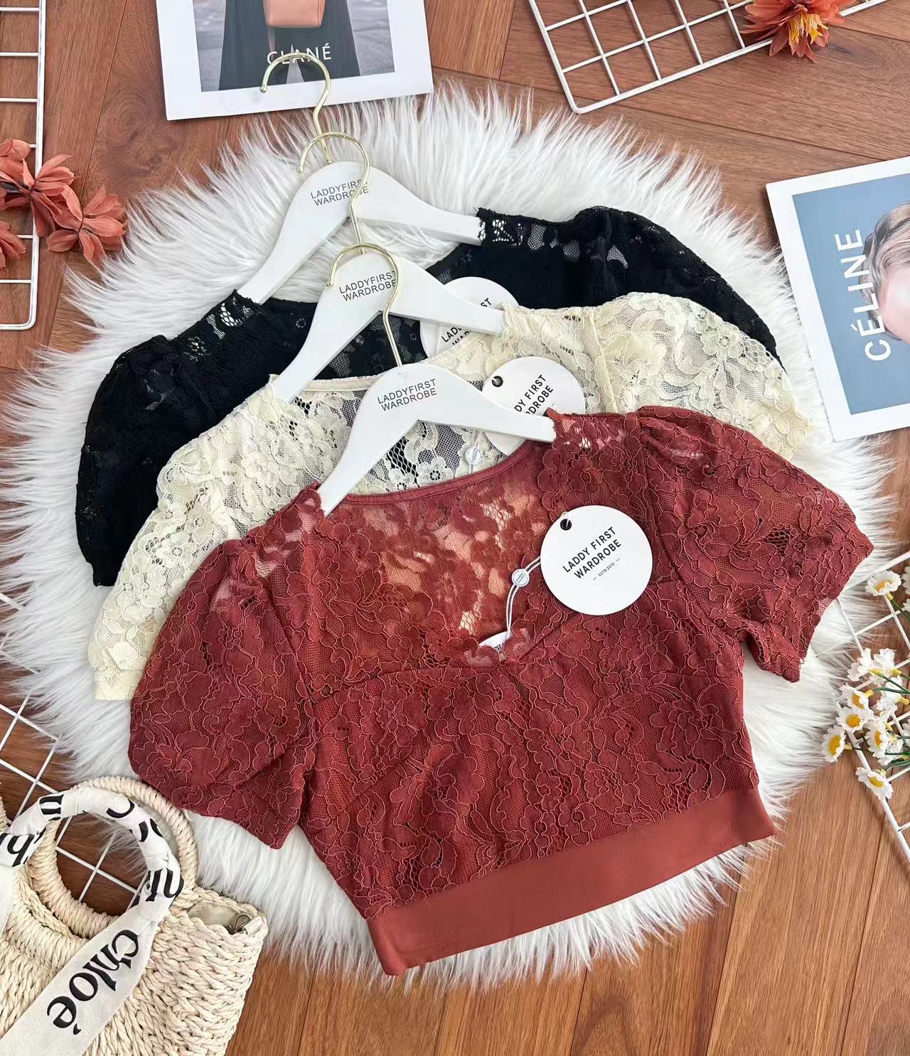【SS3433】【网站福利款✨】【LFW独家小圆饼】高品质两件式高端气质时装套装 短袖蕾丝时装上衣➕中长款西装高腰裙子 ❤️❤️
