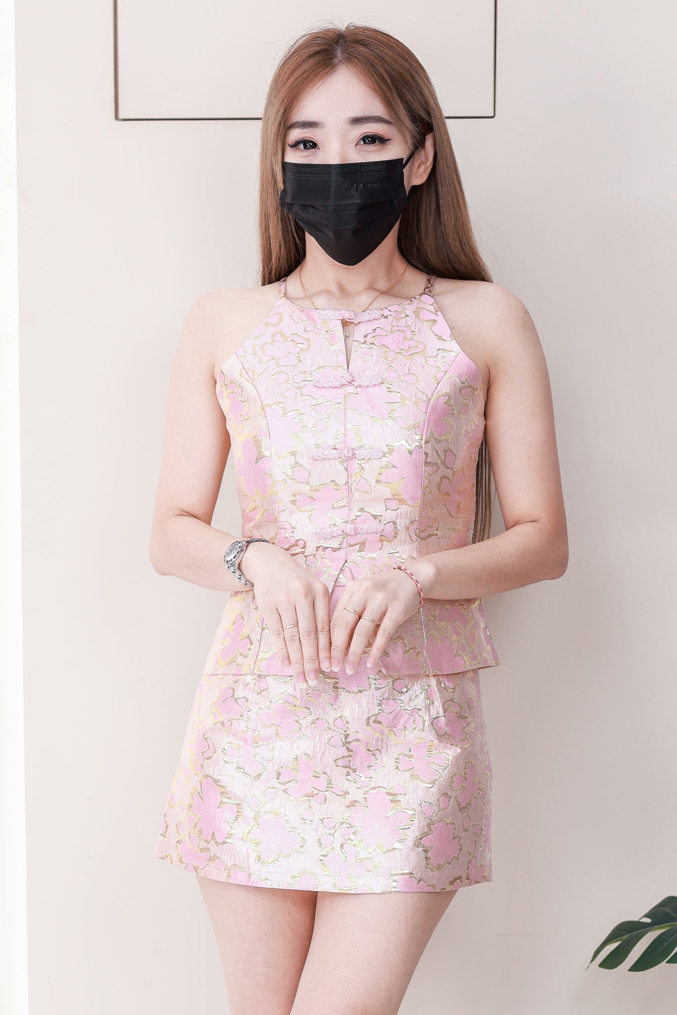 【SS6771】两件式高贵贵气烫金提花旗袍套装 无袖提花旗袍上衣➕提花高腰裙子，内层有里布短裤，有口袋 ❤️❤️