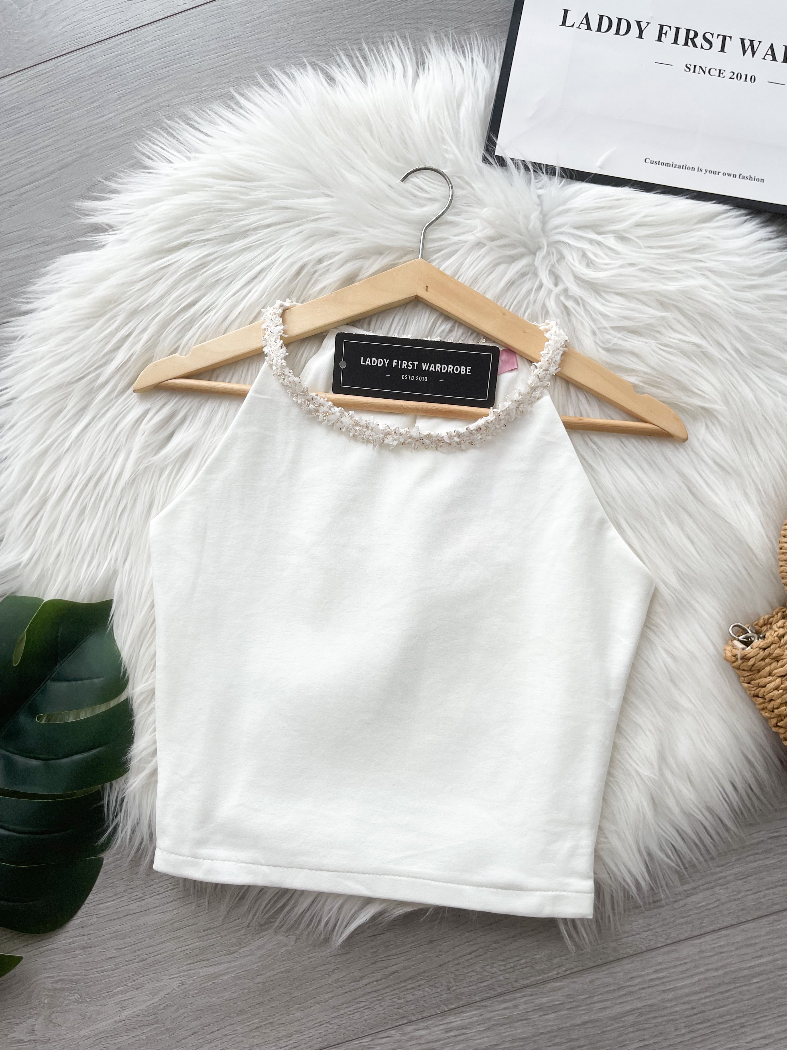 【T6879】高品质罗马拼接小香风领口无袖上衣 ❤❤