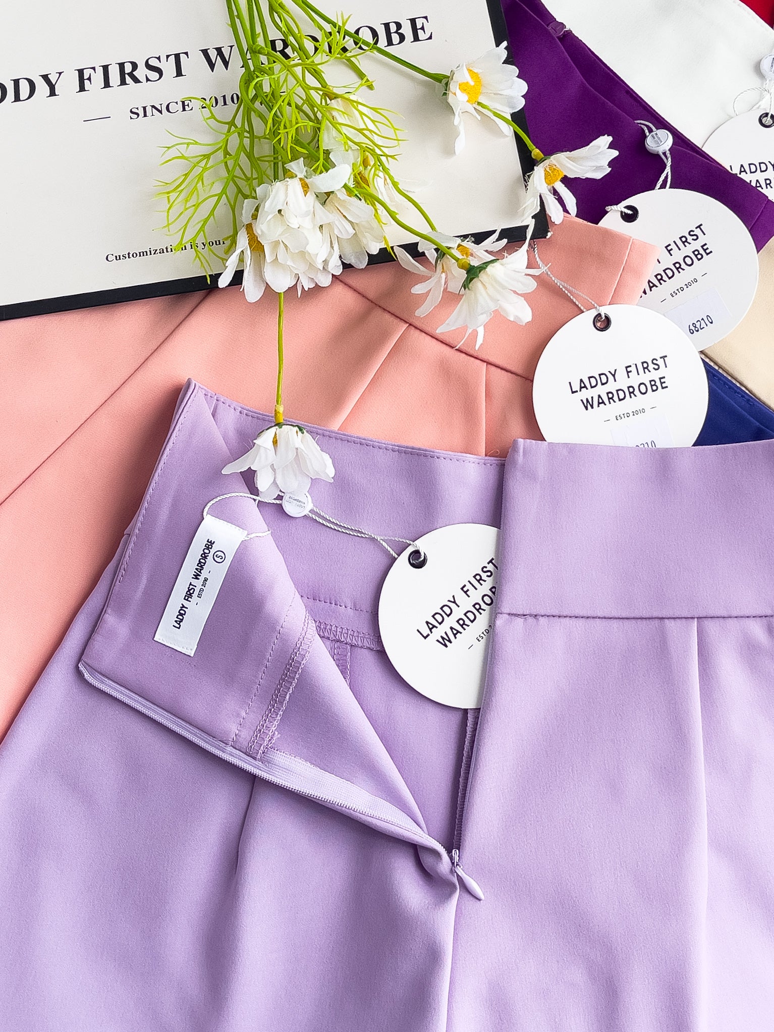 【S68210】LFW独家爆款【万能姐姐】高品质万能系列休闲简约日常百搭款西装高腰短裤，有口袋 #人人必入手 #必备百搭款 #高腰显瘦 ❤️❤️ 【C-R2-C6】