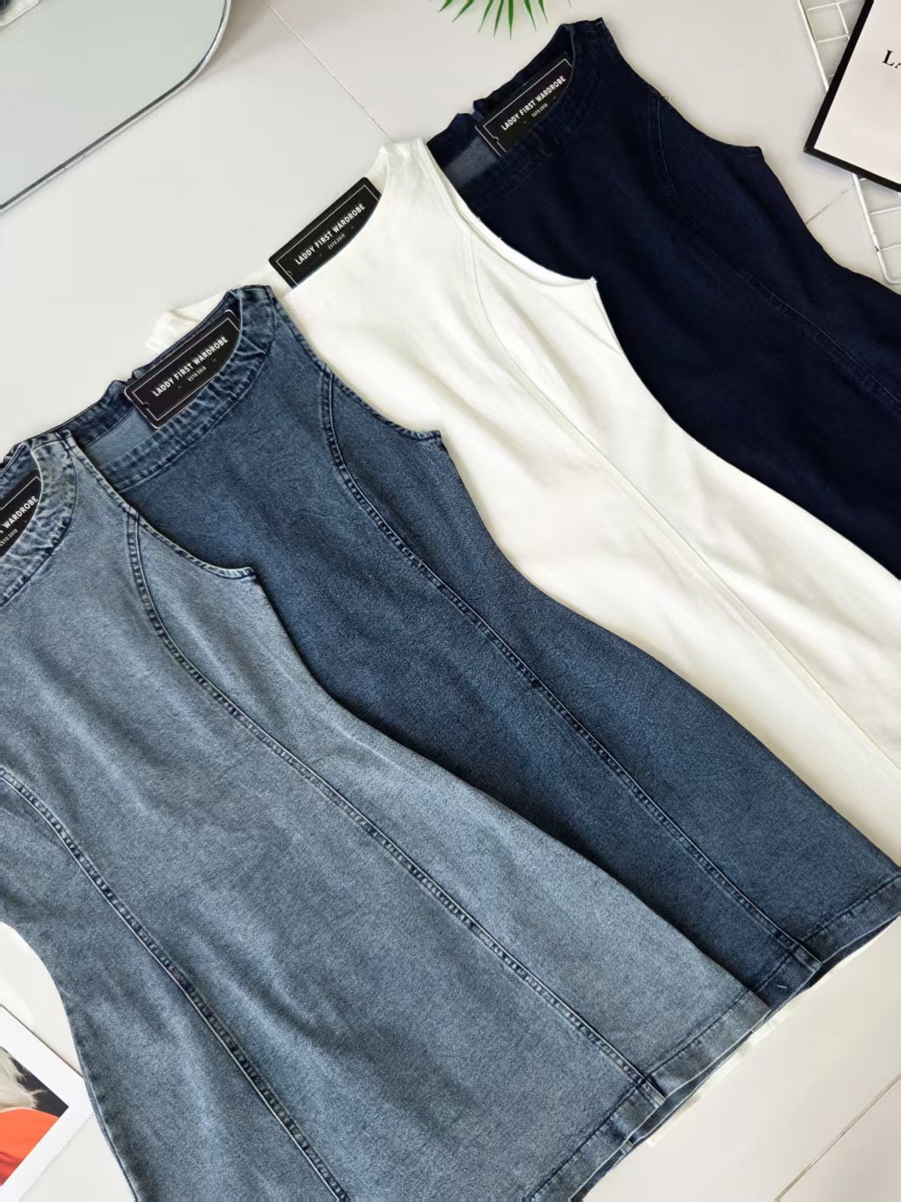 【D83262】高品质Cotton Jeans无袖牛仔弹力连身裙子 ❤️