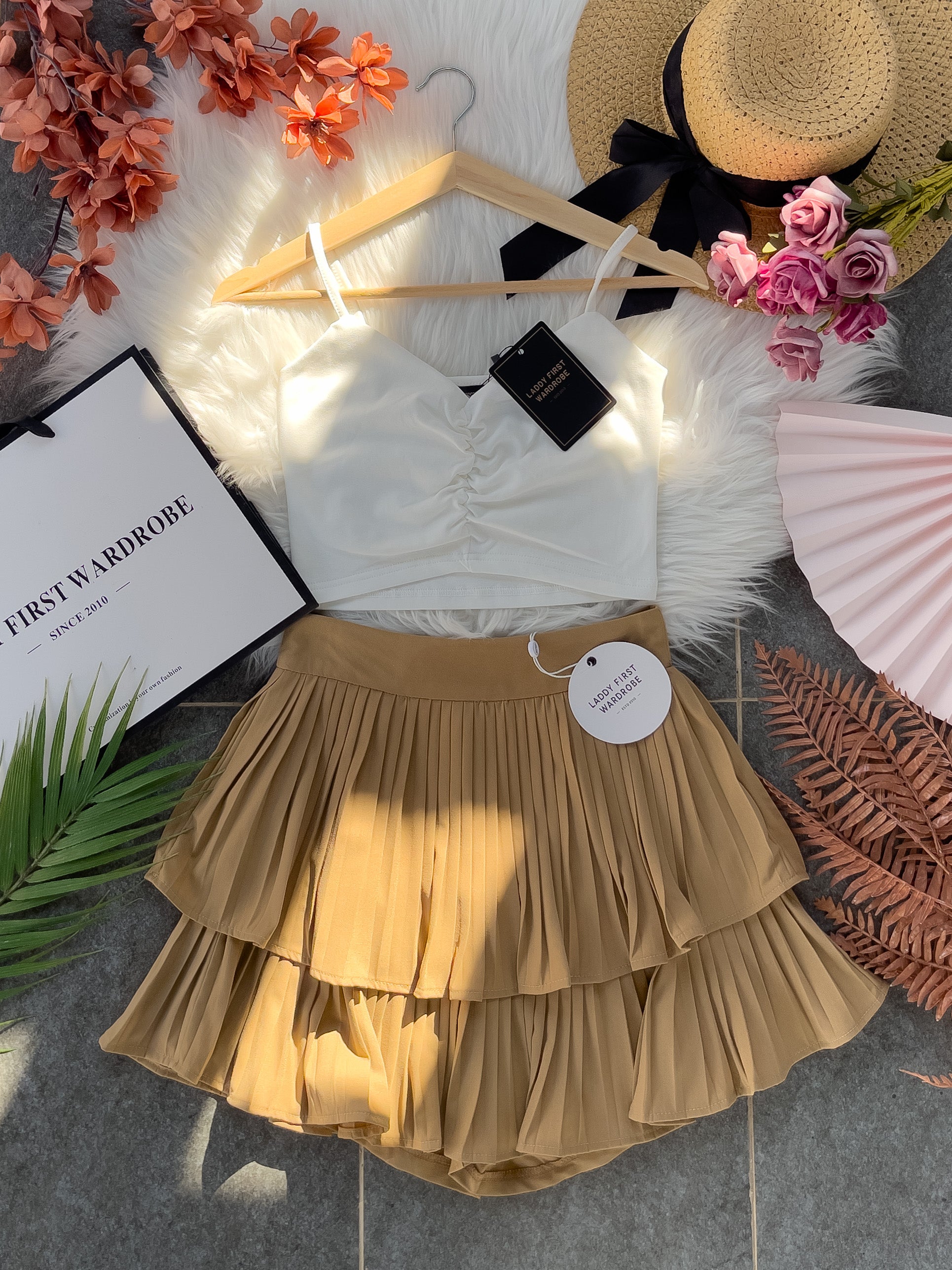 【T3358】V领小皱褶设计细带无袖纯棉弹力内搭上衣 ❤❤【A-R2-C2】