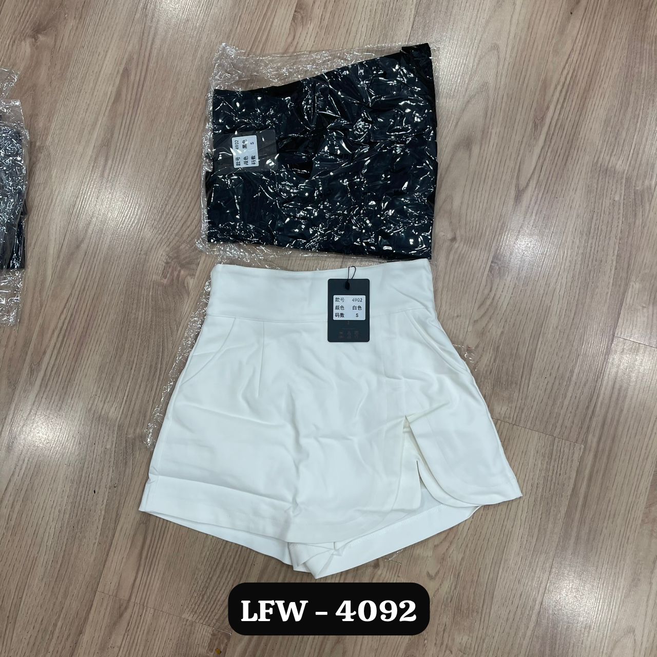 【S4902】独家爆款高品质收腰显瘦A字西装开叉边高腰百搭裤裙，前裙后裤有口袋 ❤️❤️【A-R2-C4】