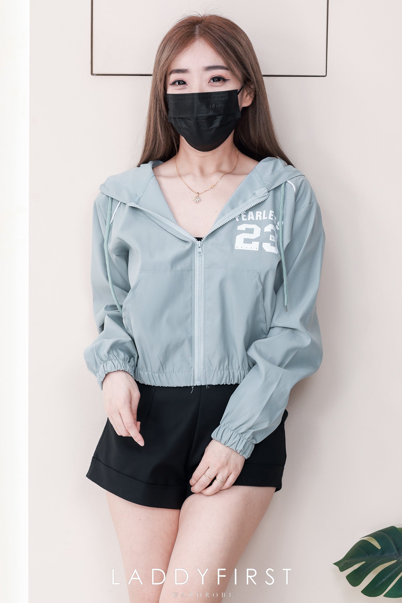 【JK8203】高品质23号雨衣质感连帽长袖防嗮运动卫衣，有口袋 ❤❤