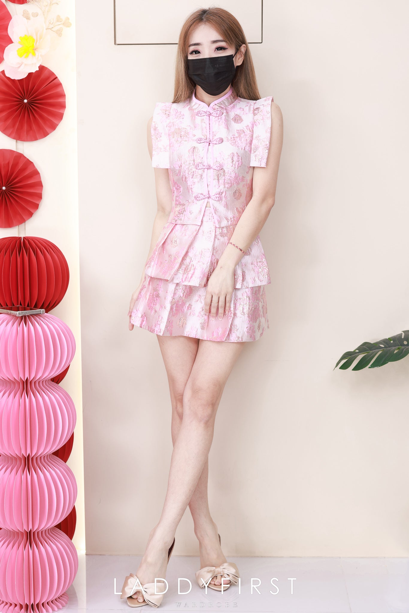 【SS6983】高品质两件式新中式提花旗袍套装 马甲无袖提花旗袍上衣➕提花蛋糕百褶高腰裙子，内层有里布短裤 ❤️❤️