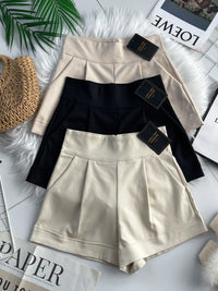 【S6422】✨独家爆单王✨ 独家定制款高品质简约日常西装万能高腰阔腿百搭短裤，有口袋 后中拉链 ❤️❤️ 【D-R1-C4】