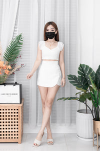 【T226341】独家爆款「短版」无袖叠层荷叶边时装上衣，后中拉链 ❤❤ 【A-R1-C4】