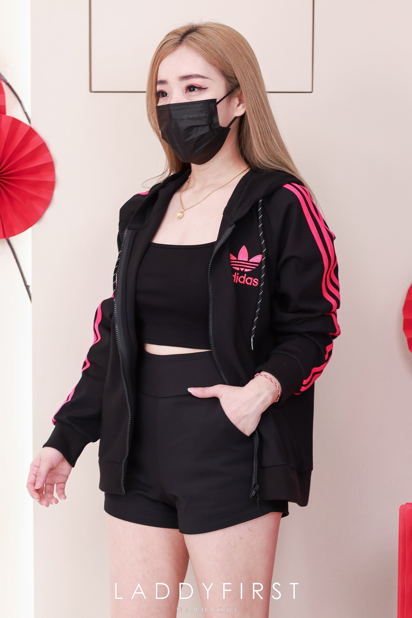 【JK1622】高仿刺绣ADIDAS限量版外套 ❤️❤️