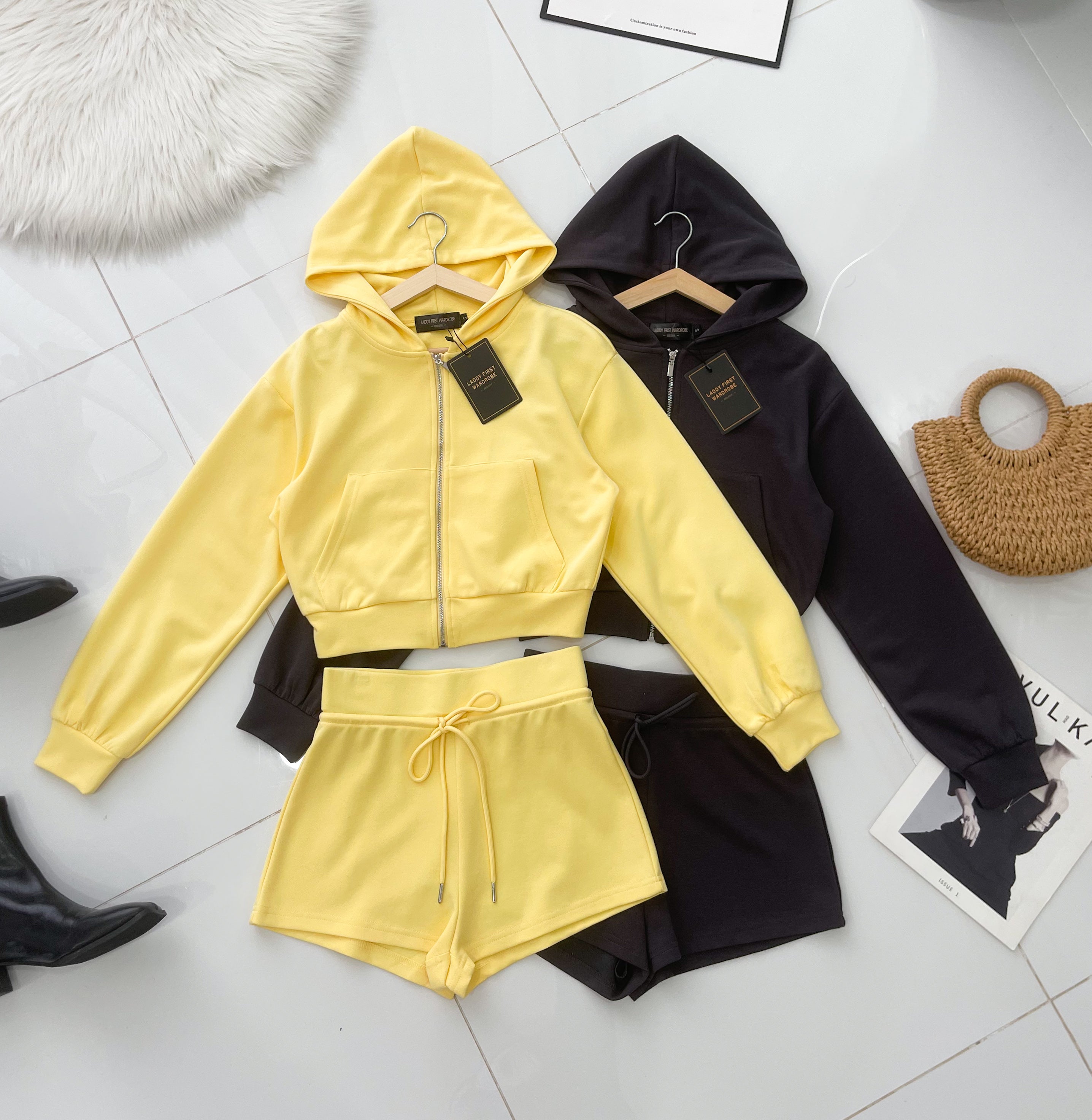【SS3530】独家爆款高品质纯棉连帽简约休闲运动装百搭套装 连帽长袖上衣➕松紧腰弹力百搭短裤 ❤️❤️