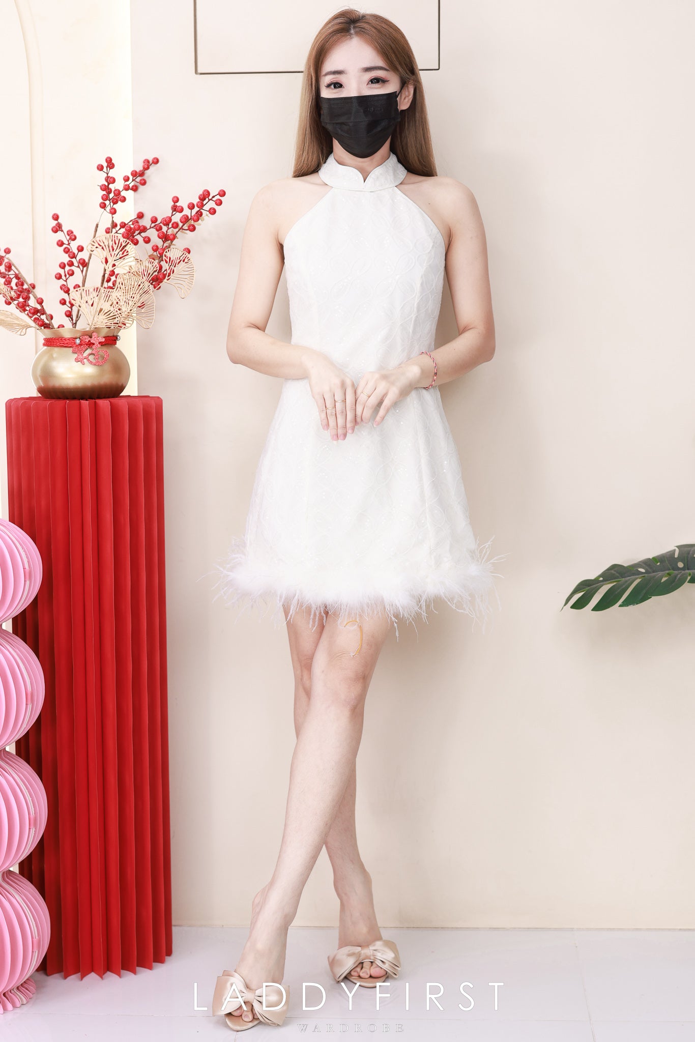 【D25251】高品质高端贵气亮片拼接下摆毛毛CUT IN连身裙子 ❤❤