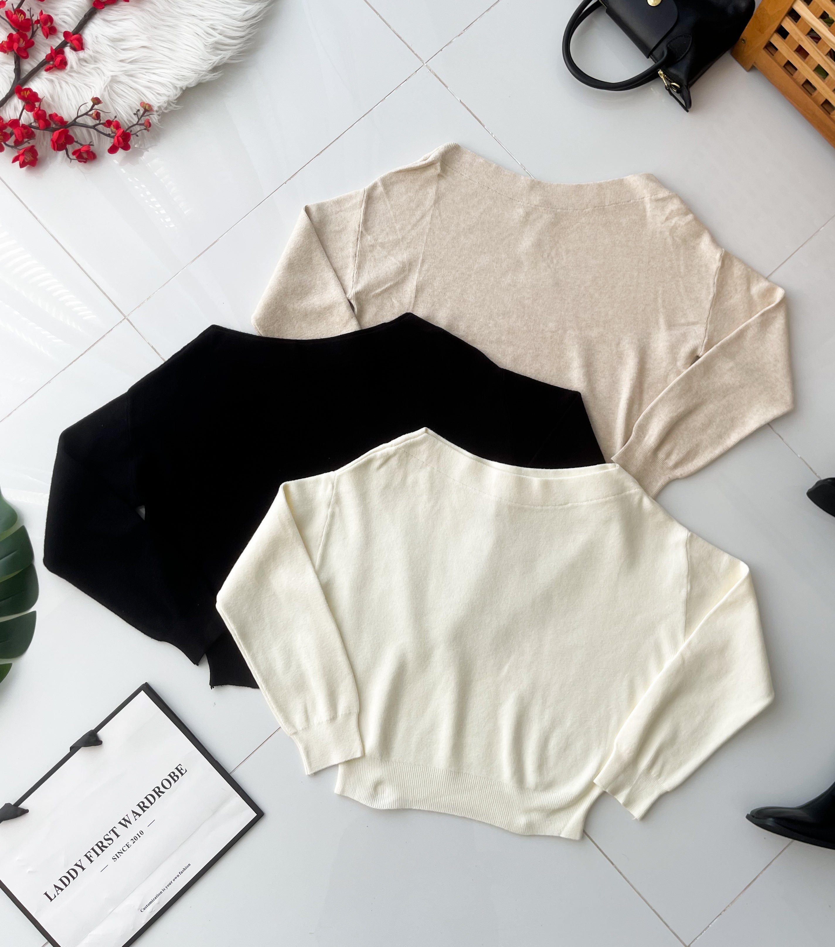 【T2923】高品质韩风性感斜肩简约又气质针织长袖上衣 ❤❤