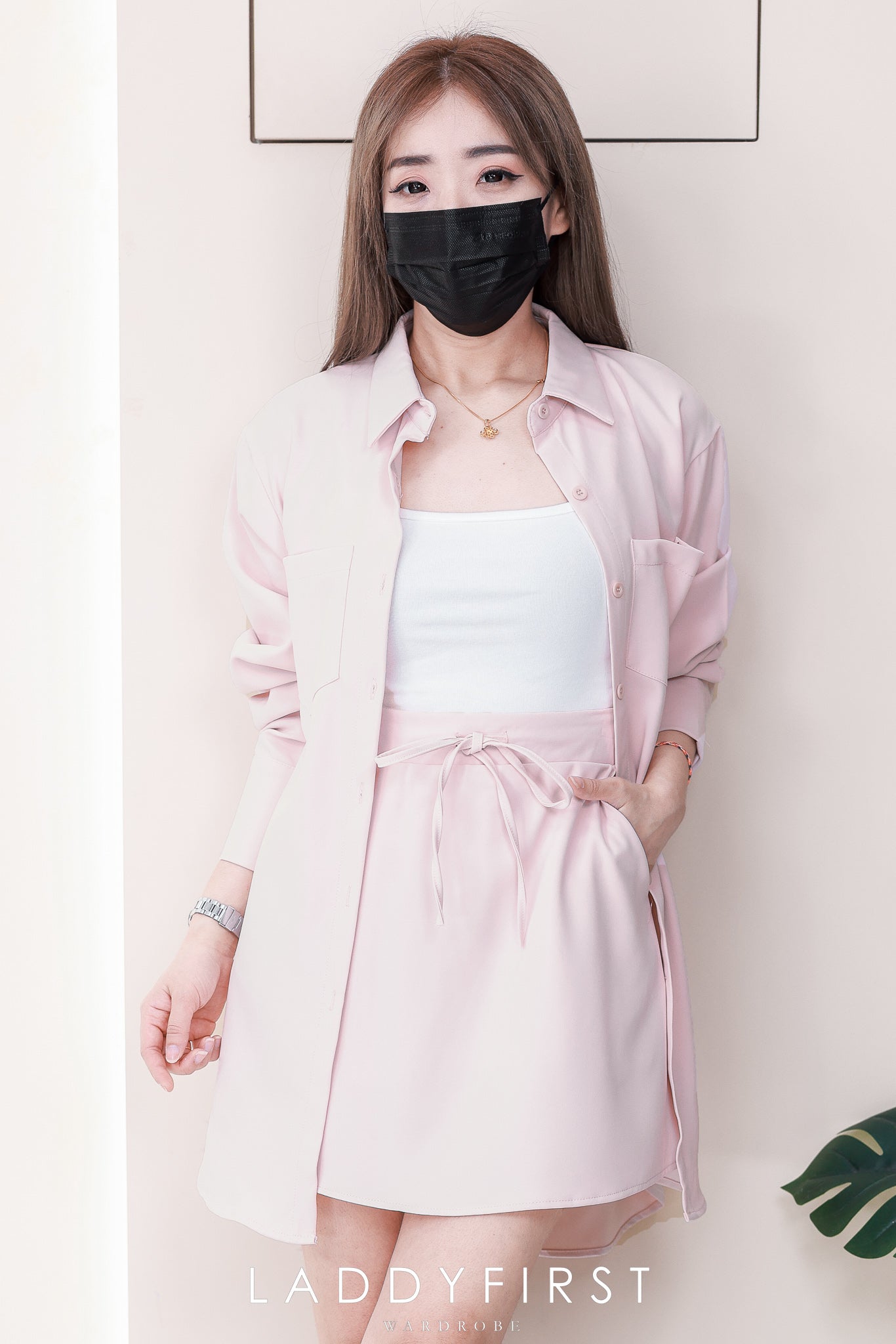 【SS5349】高品质两件式韩式宽松长版西装垂感裤裙套装 宽松长版长袖衬衣外套➕抽绳松紧弹力高腰裙子，内层有里布短裤，有口袋 ❤️❤️
