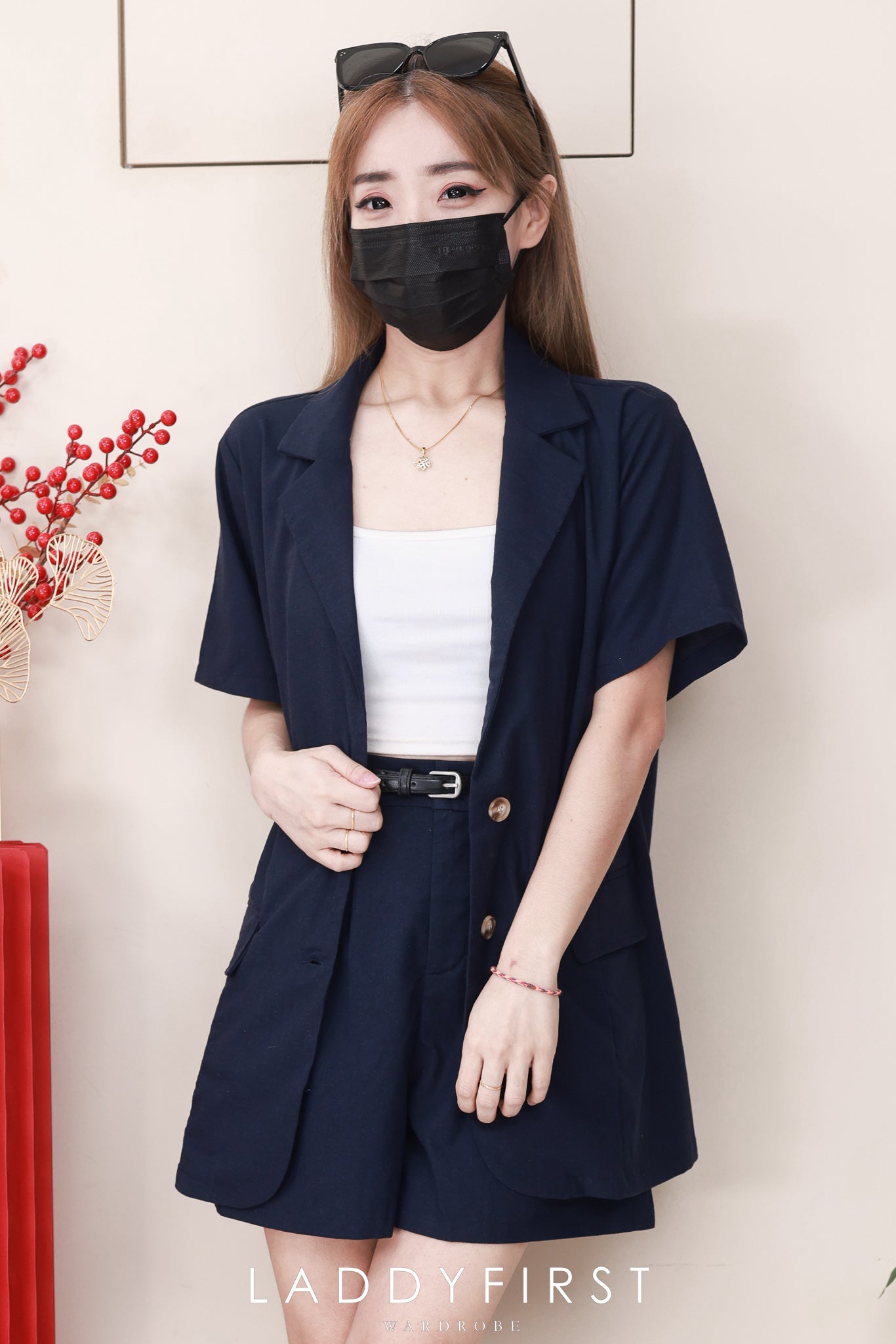 【SS82810】高品质韩系气质感棉麻西装套装 宽松大版型翻领上衣/外套➕四分高腰百搭短裤，有口袋，附送腰带 ❤️❤️