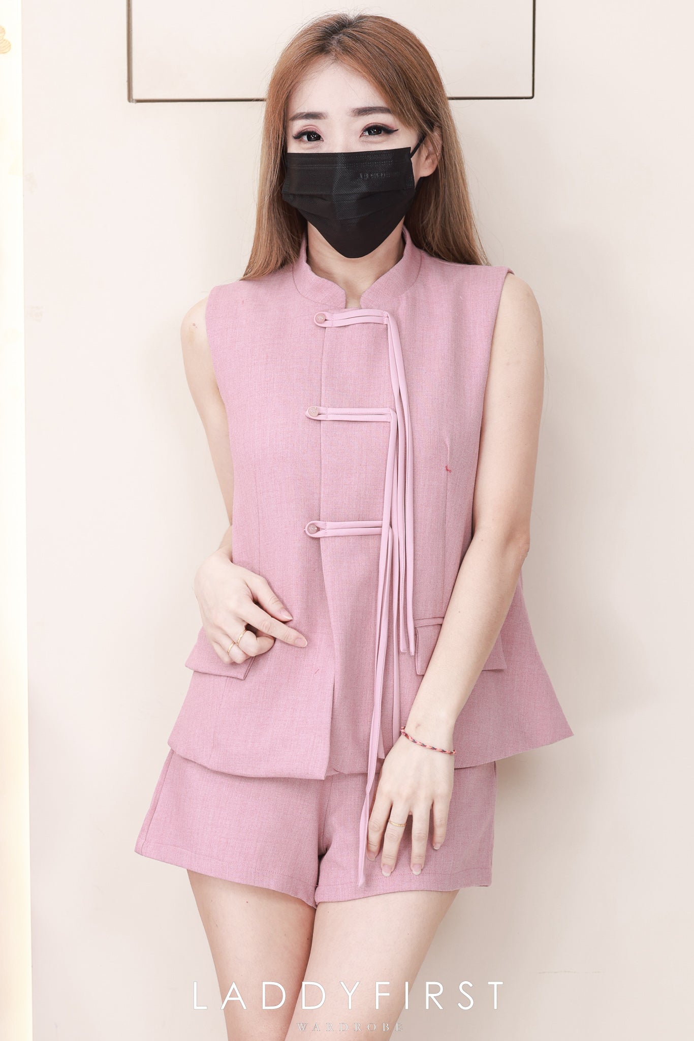 【SS23530】高品质两件式新中式国风马甲式旗袍套装 马甲式宽松版旗袍上衣➕西装高腰百搭短裤，有口袋 ❤️❤️