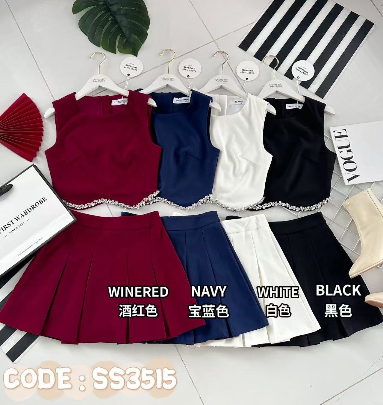 【SS3515】【LFW独家小圆饼】高品质两件式减龄时尚西装套装 拼接精致水钻无袖西装上衣➕学院风西装高腰百褶裙子，内层有里布短裤 ❤️❤️