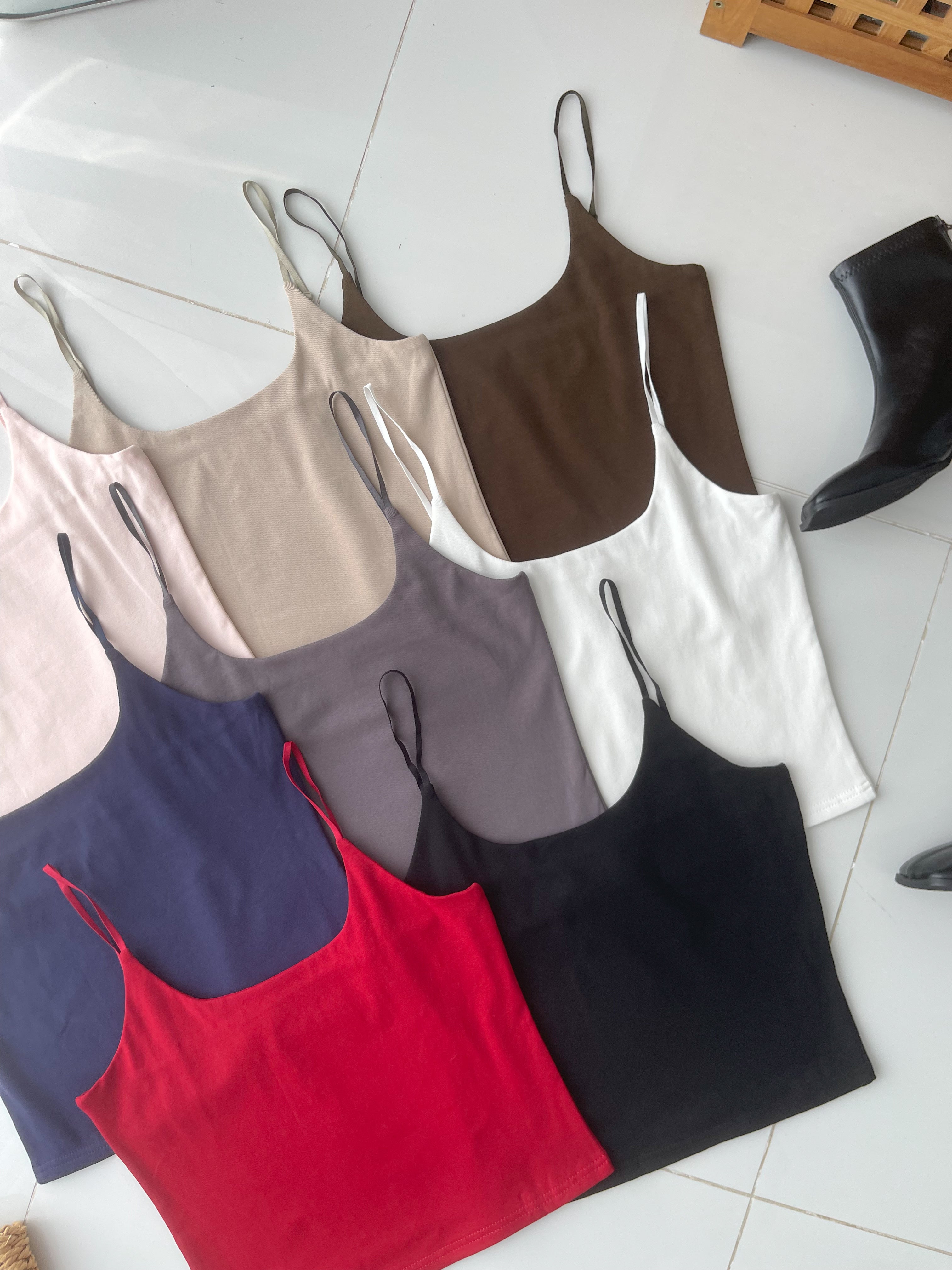 【T14618 / 9192】高品质前双层无痕纯棉弹力自调无袖肩带内搭上衣 ❤️❤️