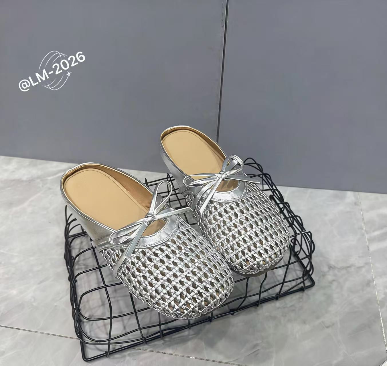 【R58332】✨现货✨高品质PU渔网蝴蝶结凉鞋 ❤️
