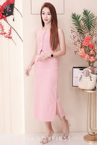 【SS3440】【LFW独家小圆饼】高品质两件式韩版气质时尚套装 无袖马甲牛仔上衣/外套两穿➕中长款牛仔高腰裙子，侧边开叉设计，有口袋 ❤️❤️【A- R1-C6】