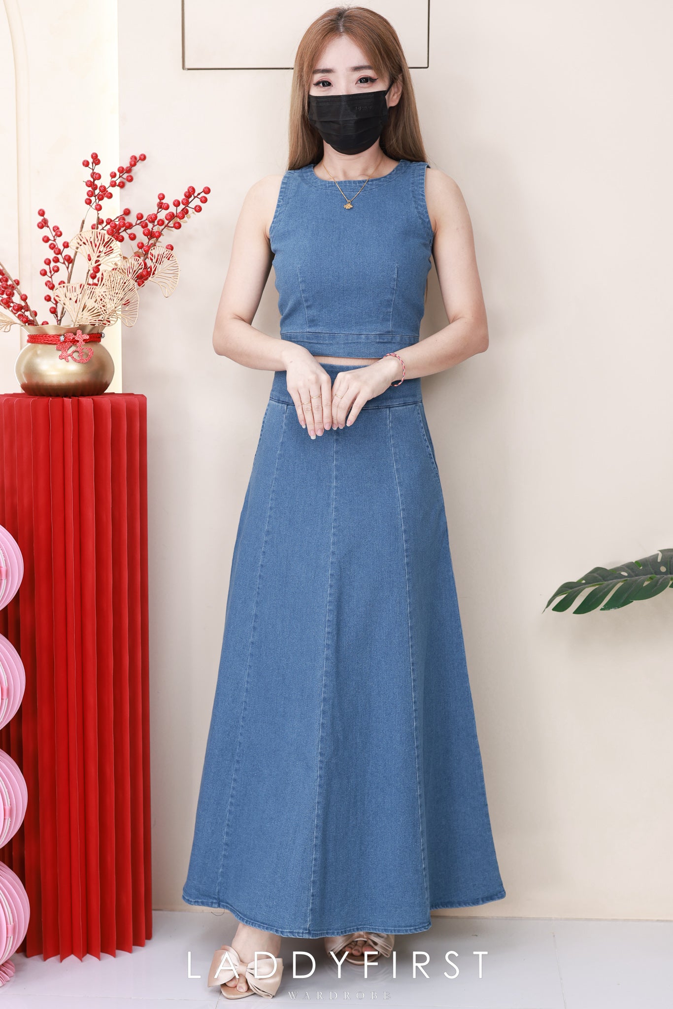 【SS7062-1】⚡补货预订款⚡高品质两件式韩系极简简约牛仔套装 无袖短版牛仔上衣➕牛仔高腰九分长裙，有口袋 ❤️❤️