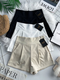 【S6422】✨独家爆单王✨ 独家定制款高品质简约日常西装万能高腰阔腿百搭短裤，有口袋 后中拉链 ❤️❤️ 【D-R1-C4】