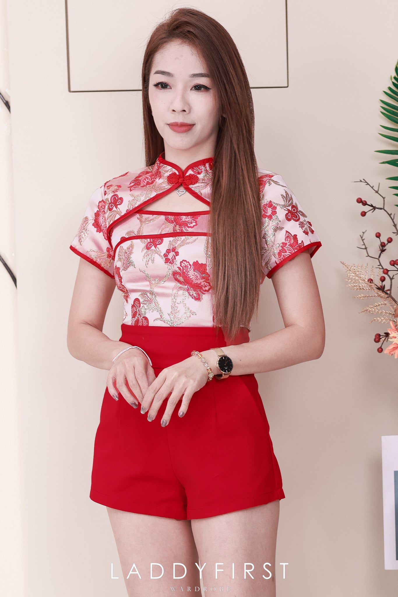 【S68210】LFW独家爆款【万能姐姐】高品质万能系列休闲简约日常百搭款西装高腰短裤，有口袋 #人人必入手 #必备百搭款 #高腰显瘦 ❤️❤️ 【C-R2-C6】