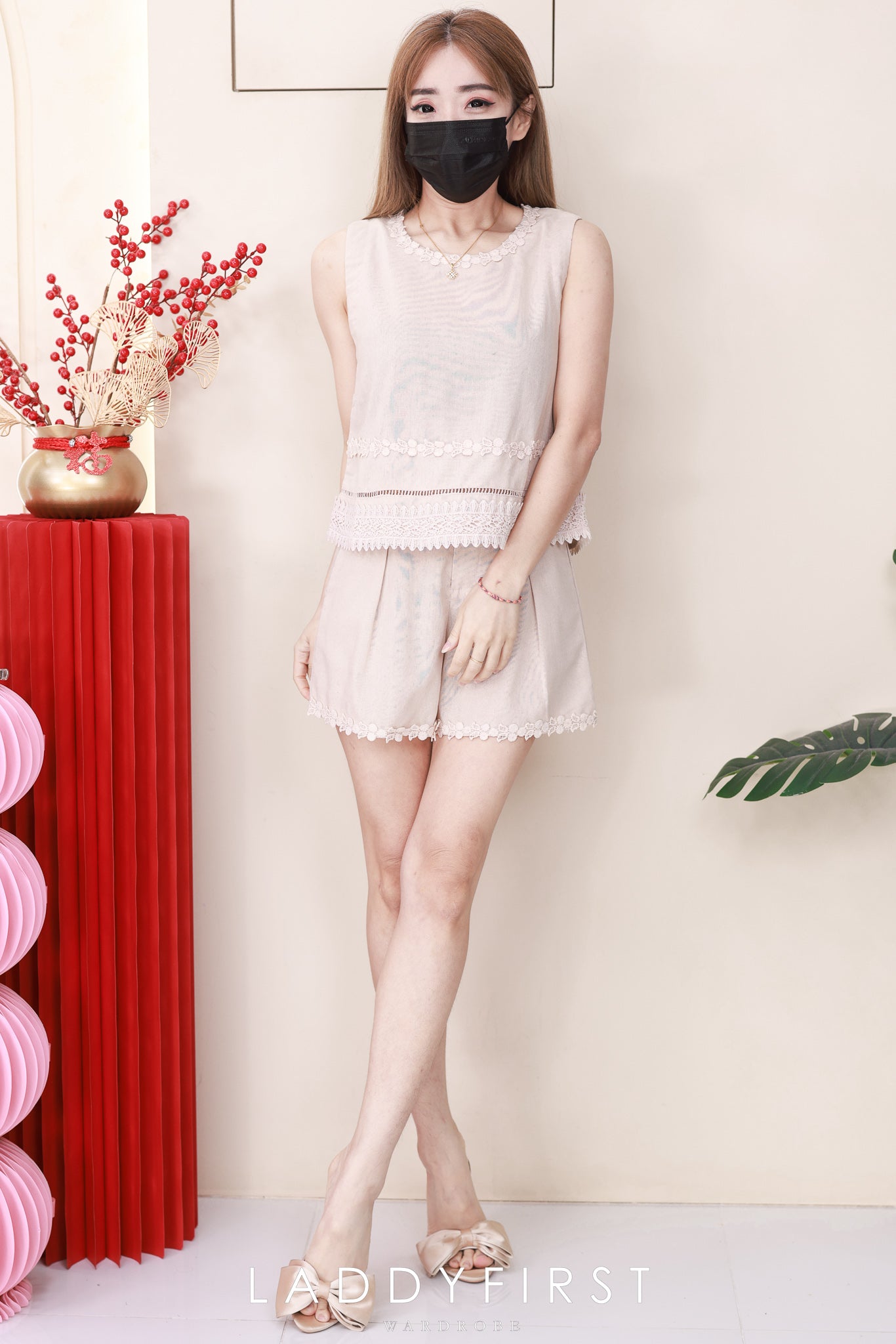 【SS151620】高品质两件式优雅简约时尚棉麻套装 宽松版棉麻无袖上衣➕棉麻高腰百搭短裤，后腰伸缩弹力，有口袋 ❤️❤️