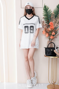 【T14260 / 9062】高品质V领09字母拉线设计纯棉OVERSIZED 上衣 ❤❤ 【B-R2-C4】